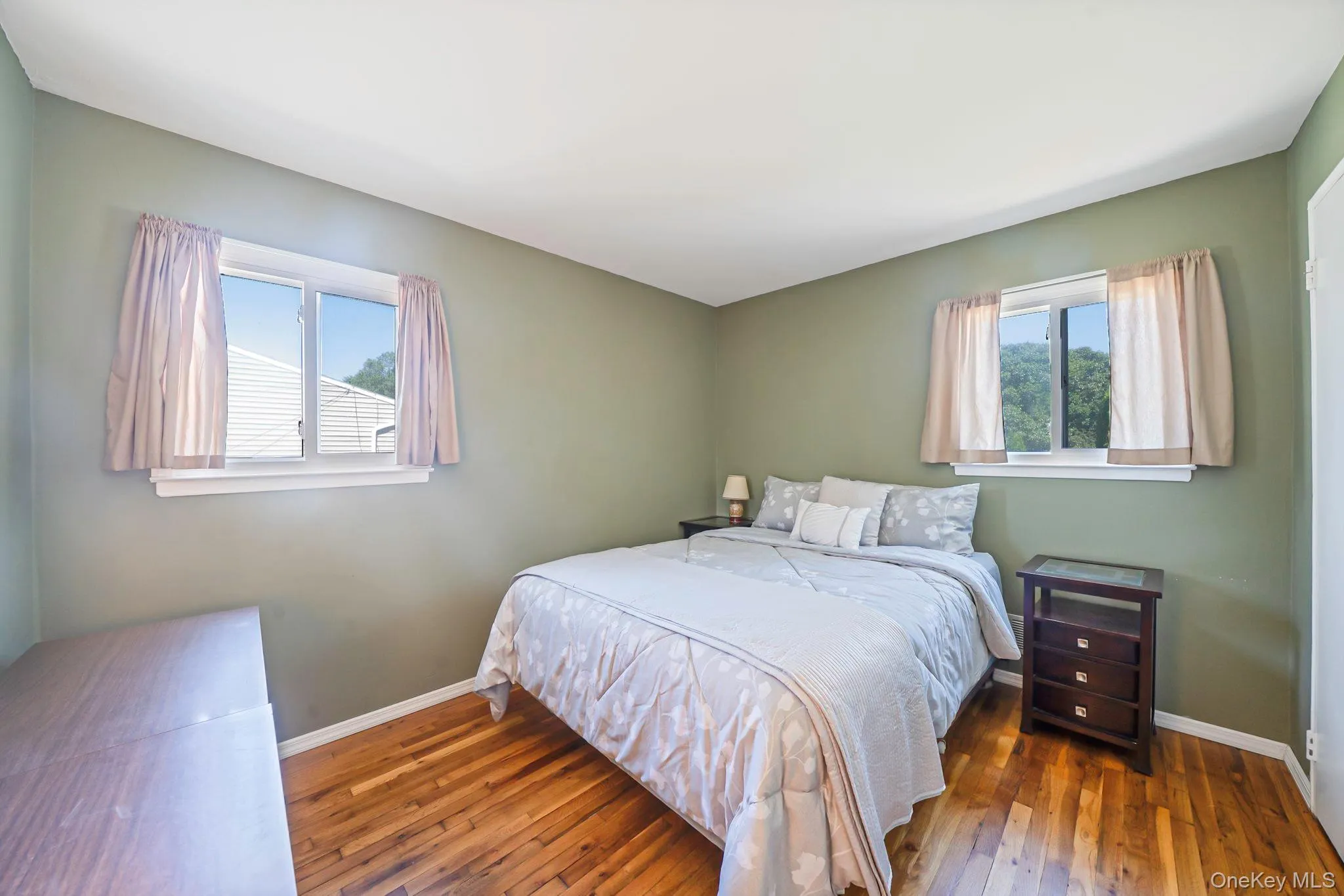 7 Berkeley Avenue, Brookhaven, NY, 3 Bedrooms Bedrooms, 8 Rooms Rooms,2 BathroomsBathrooms,Residential,For Rent,Berkeley,0,1002844 7 Berkeley Avenue, Brookhaven, NY, 3 Bedrooms Bedrooms, 8 Rooms Rooms,2 BathroomsBathrooms,Residential,For Rent,Berkeley,0,1002844