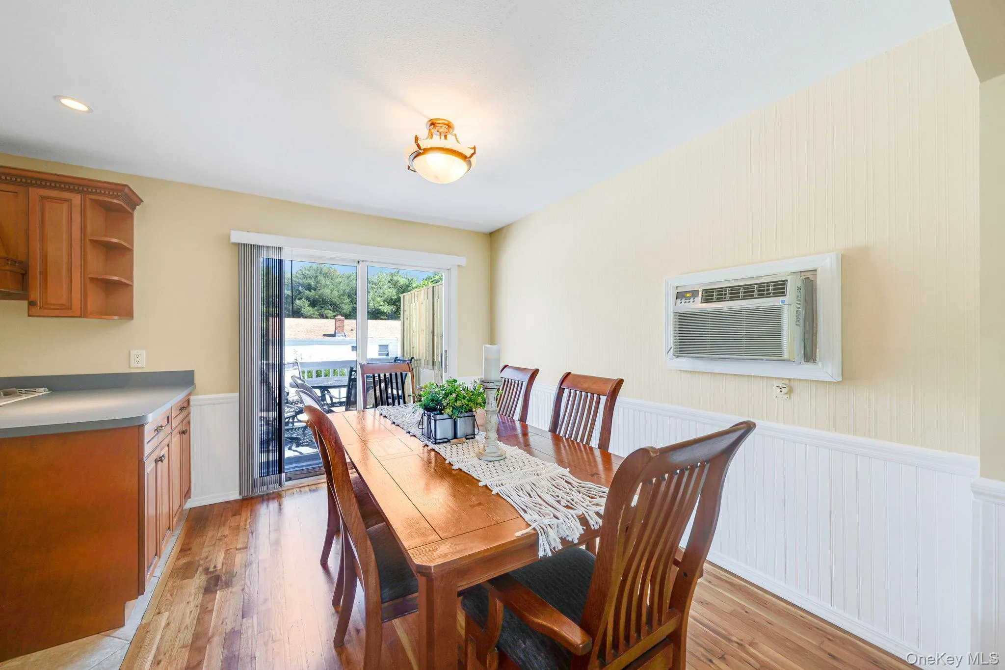 7 Berkeley Avenue, Brookhaven, NY, 3 Bedrooms Bedrooms, 8 Rooms Rooms,2 BathroomsBathrooms,Residential,For Rent,Berkeley,0,1002844 7 Berkeley Avenue, Brookhaven, NY, 3 Bedrooms Bedrooms, 8 Rooms Rooms,2 BathroomsBathrooms,Residential,For Rent,Berkeley,0,1002844