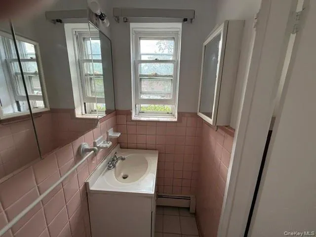 Bathroom in primary bedroom. Bathroom in primary bedroom.
