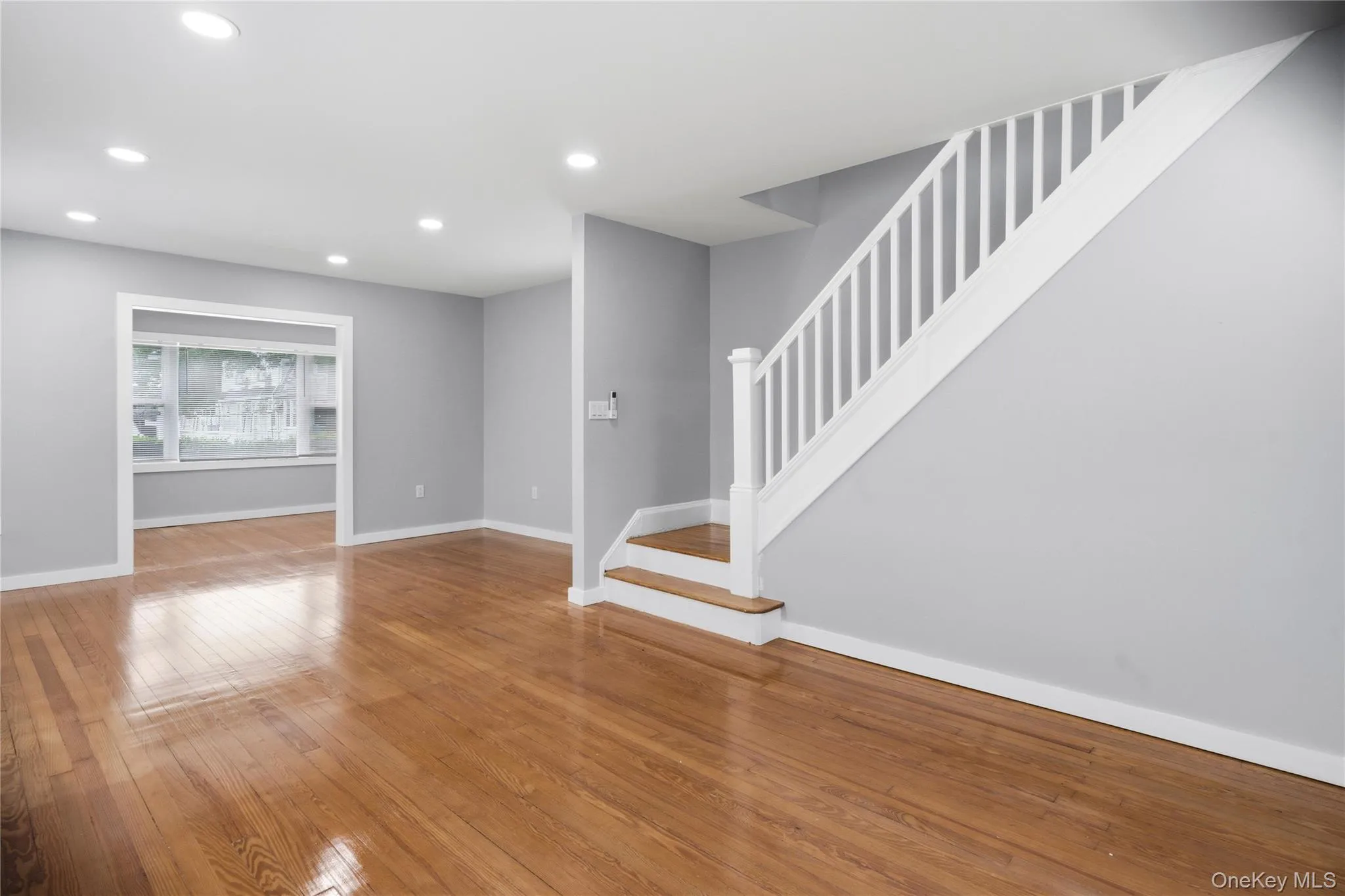890 Kings Parkway, Hempstead, NY, 2 Bedrooms Bedrooms, 5 Rooms Rooms,2 BathroomsBathrooms,Residential,For Rent,Kings,0,1002849 890 Kings Parkway, Hempstead, NY, 2 Bedrooms Bedrooms, 5 Rooms Rooms,2 BathroomsBathrooms,Residential,For Rent,Kings,0,1002849
