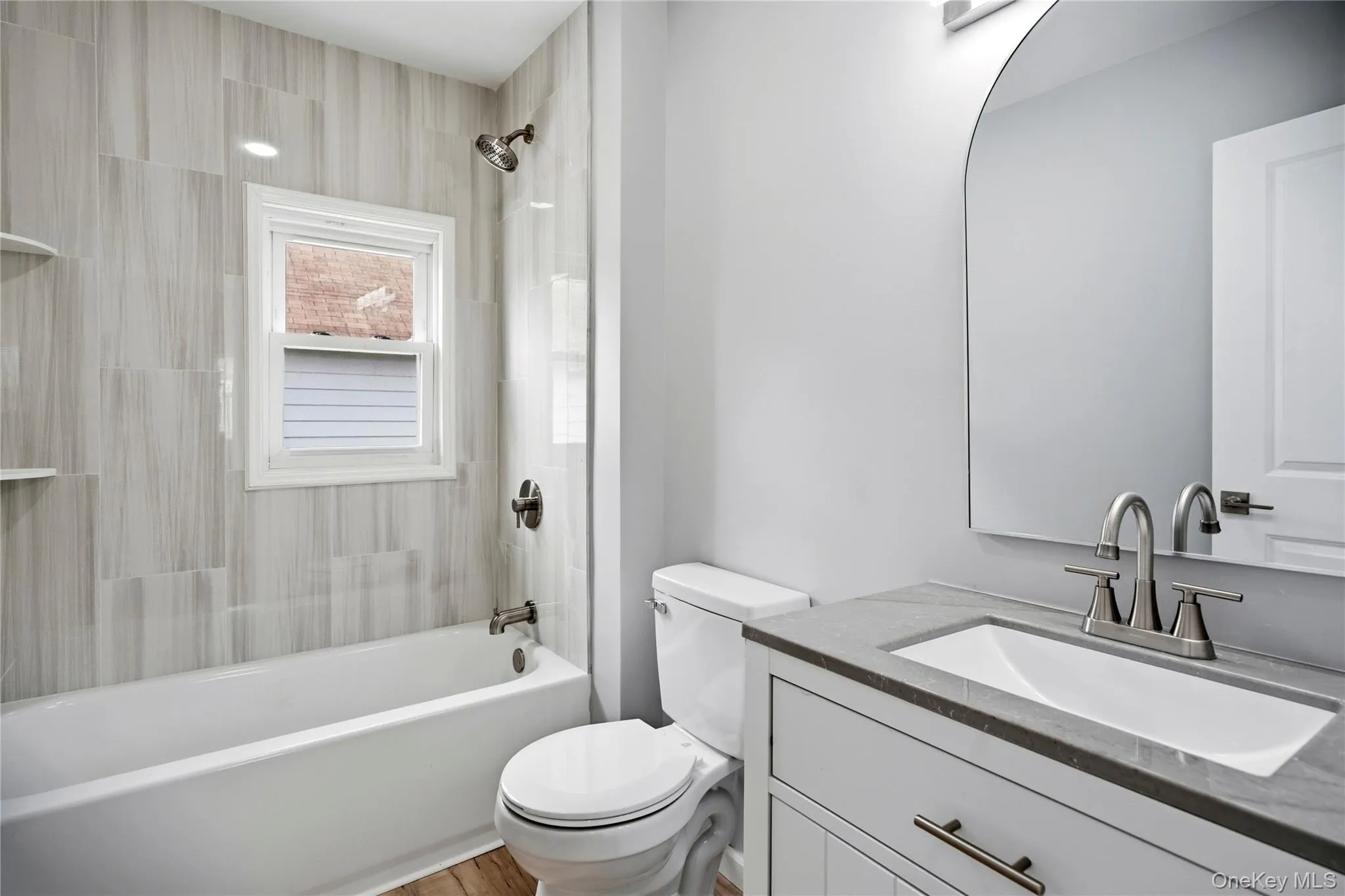 890 Kings Parkway, Hempstead, NY, 2 Bedrooms Bedrooms, 5 Rooms Rooms,2 BathroomsBathrooms,Residential,For Rent,Kings,0,1002849 890 Kings Parkway, Hempstead, NY, 2 Bedrooms Bedrooms, 5 Rooms Rooms,2 BathroomsBathrooms,Residential,For Rent,Kings,0,1002849