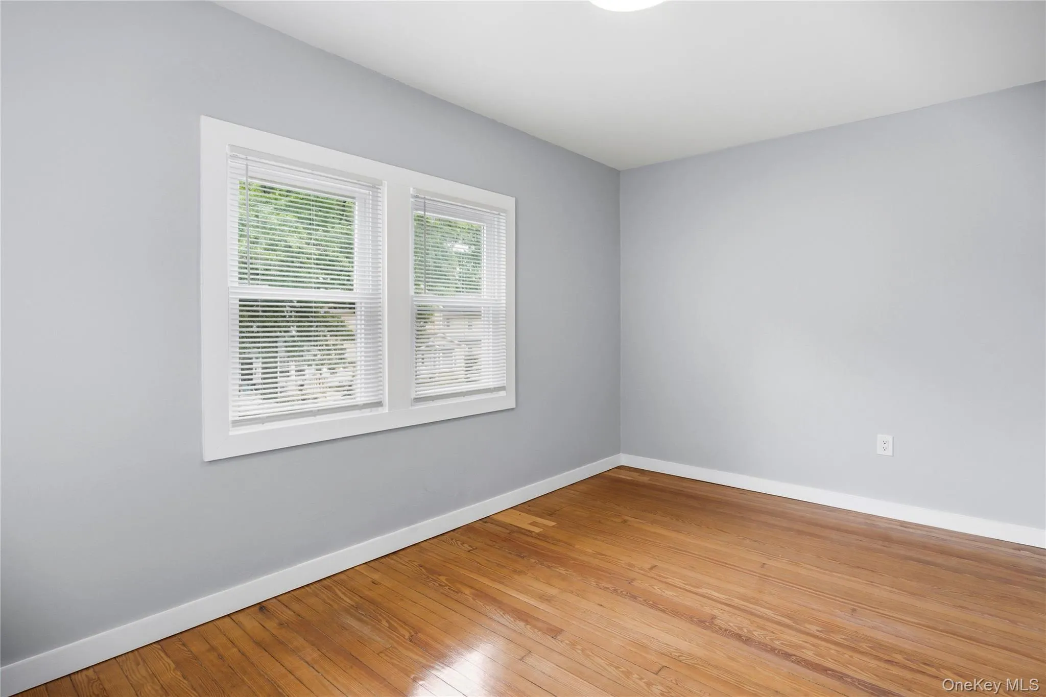 890 Kings Parkway, Hempstead, NY, 2 Bedrooms Bedrooms, 5 Rooms Rooms,2 BathroomsBathrooms,Residential,For Rent,Kings,0,1002849 890 Kings Parkway, Hempstead, NY, 2 Bedrooms Bedrooms, 5 Rooms Rooms,2 BathroomsBathrooms,Residential,For Rent,Kings,0,1002849