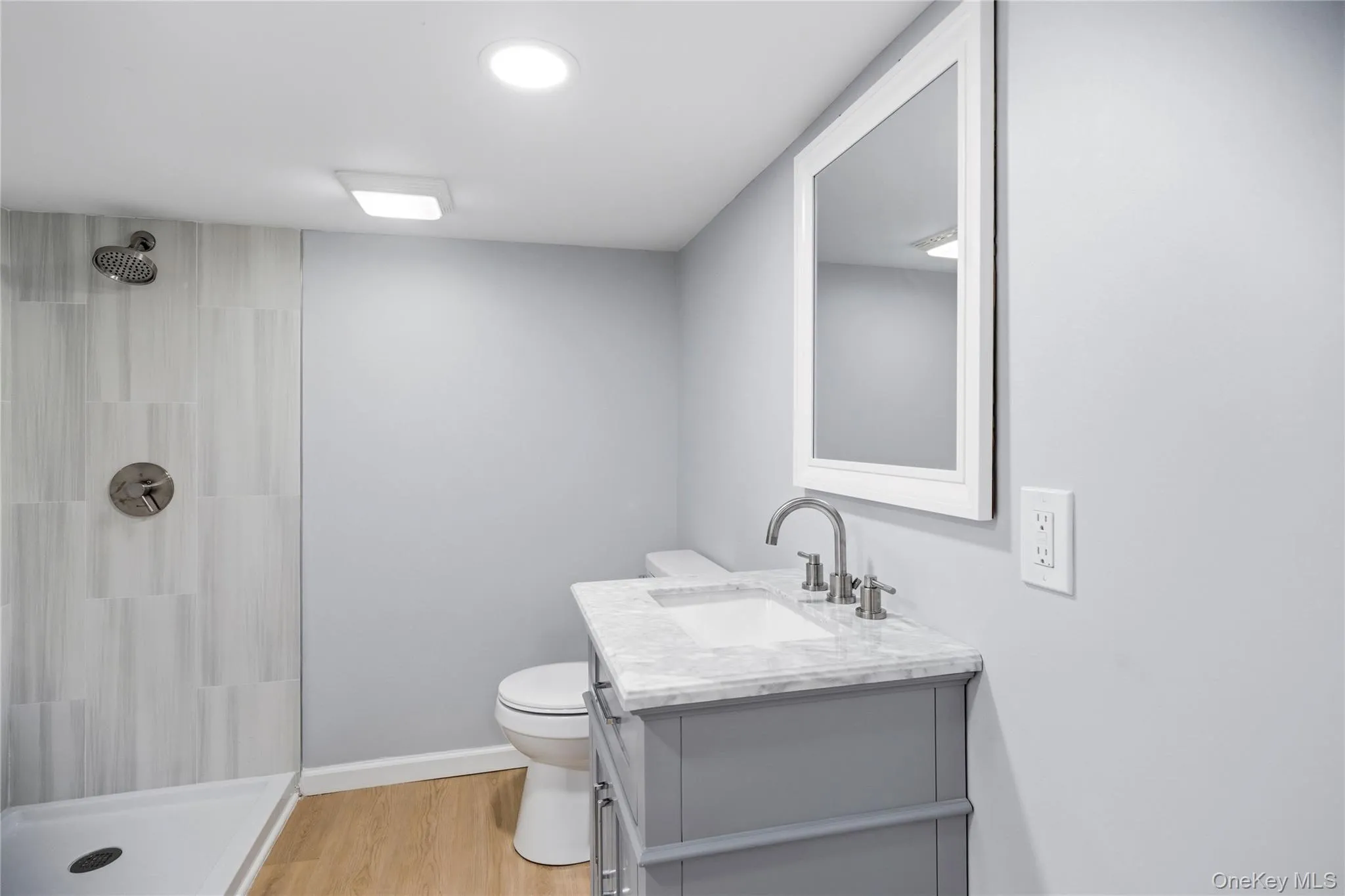 890 Kings Parkway, Hempstead, NY, 2 Bedrooms Bedrooms, 5 Rooms Rooms,2 BathroomsBathrooms,Residential,For Rent,Kings,0,1002849 890 Kings Parkway, Hempstead, NY, 2 Bedrooms Bedrooms, 5 Rooms Rooms,2 BathroomsBathrooms,Residential,For Rent,Kings,0,1002849