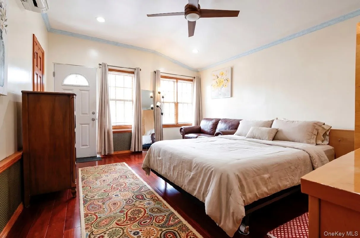 269-11 Union Turnpike, New York, NY, 4 Bedrooms Bedrooms, 11 Rooms Rooms,4 BathroomsBathrooms,Residential,For Rent,Union,0,1002854 269-11 Union Turnpike, New York, NY, 4 Bedrooms Bedrooms, 11 Rooms Rooms,4 BathroomsBathrooms,Residential,For Rent,Union,0,1002854