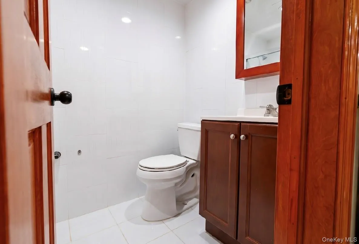 269-11 Union Turnpike, New York, NY, 4 Bedrooms Bedrooms, 11 Rooms Rooms,4 BathroomsBathrooms,Residential,For Rent,Union,0,1002854 269-11 Union Turnpike, New York, NY, 4 Bedrooms Bedrooms, 11 Rooms Rooms,4 BathroomsBathrooms,Residential,For Rent,Union,0,1002854