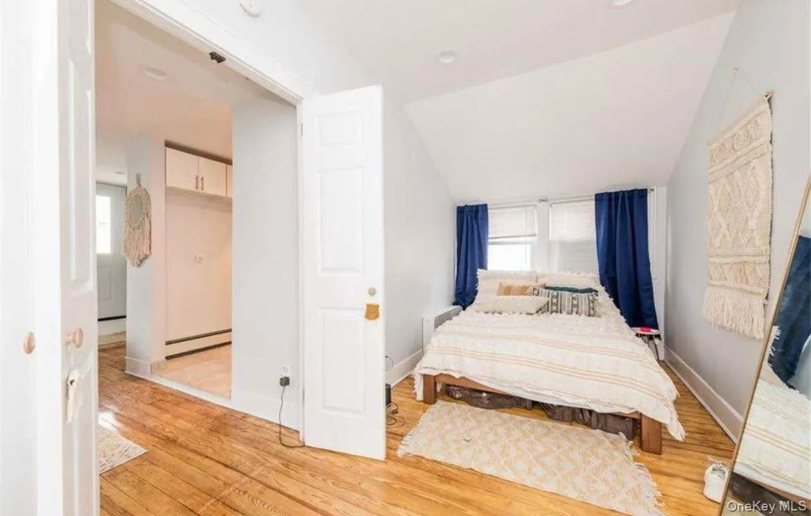 106 Atlantic Avenue, Long Beach, NY, 1 Bedroom Bedrooms, 4 Rooms Rooms,1 BathroomBathrooms,Residential Lease,For Rent,Atlantic,0,1002855 106 Atlantic Avenue, Long Beach, NY, 1 Bedroom Bedrooms, 4 Rooms Rooms,1 BathroomBathrooms,Residential Lease,For Rent,Atlantic,0,1002855