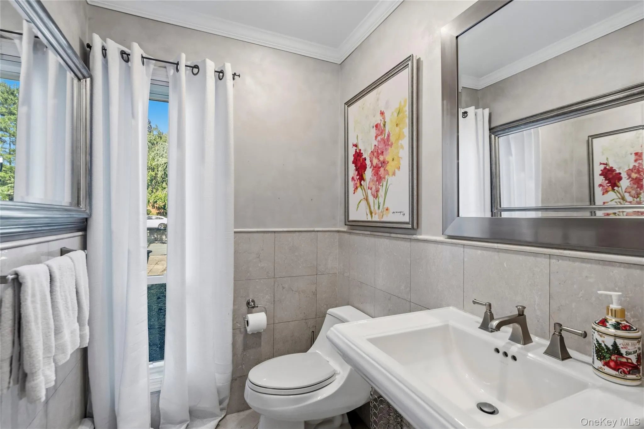 26 Tamara Court, Huntington, NY, 6 Bedrooms Bedrooms, 12 Rooms Rooms,4 BathroomsBathrooms,Residential,For Rent,Tamara,0,1002859 26 Tamara Court, Huntington, NY, 6 Bedrooms Bedrooms, 12 Rooms Rooms,4 BathroomsBathrooms,Residential,For Rent,Tamara,0,1002859