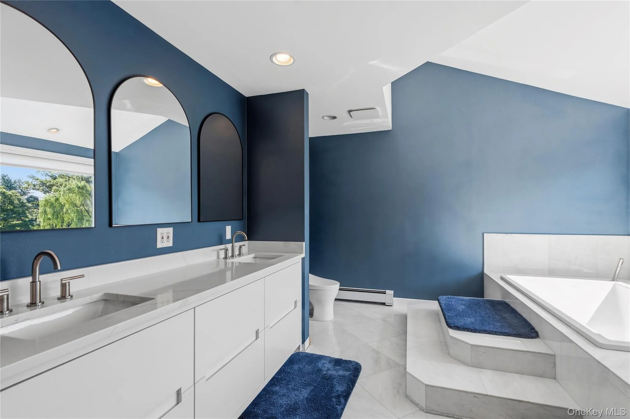 26 Tamara Court, Huntington, NY, 6 Bedrooms Bedrooms, 12 Rooms Rooms,4 BathroomsBathrooms,Residential,For Rent,Tamara,0,1002859 26 Tamara Court, Huntington, NY, 6 Bedrooms Bedrooms, 12 Rooms Rooms,4 BathroomsBathrooms,Residential,For Rent,Tamara,0,1002859