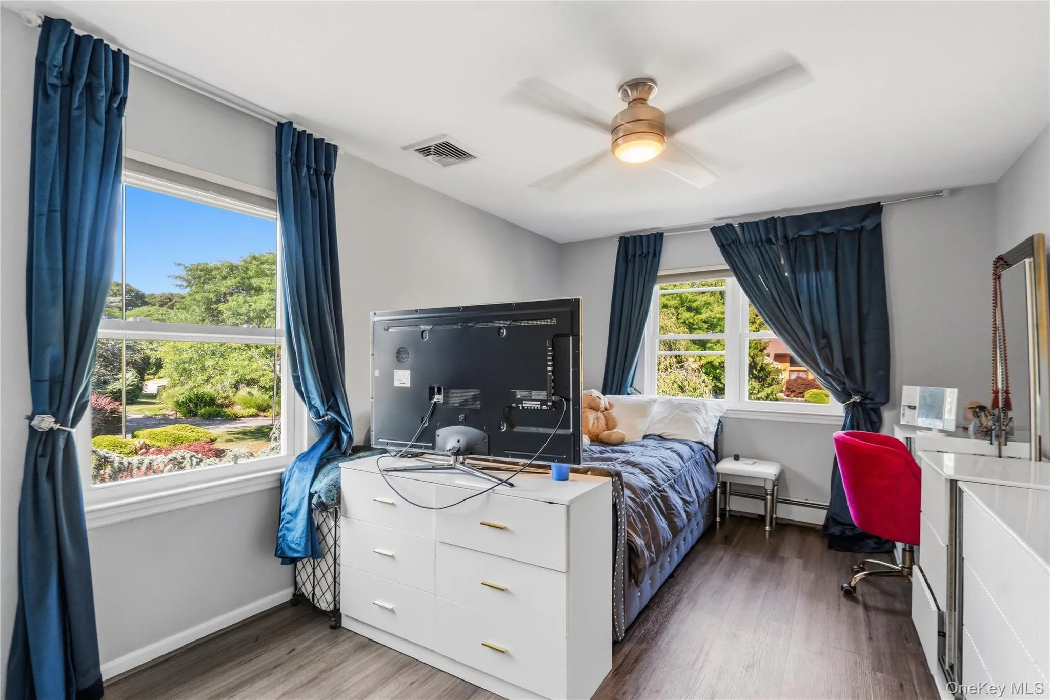 26 Tamara Court, Huntington, NY, 6 Bedrooms Bedrooms, 12 Rooms Rooms,4 BathroomsBathrooms,Residential,For Rent,Tamara,0,1002859 26 Tamara Court, Huntington, NY, 6 Bedrooms Bedrooms, 12 Rooms Rooms,4 BathroomsBathrooms,Residential,For Rent,Tamara,0,1002859