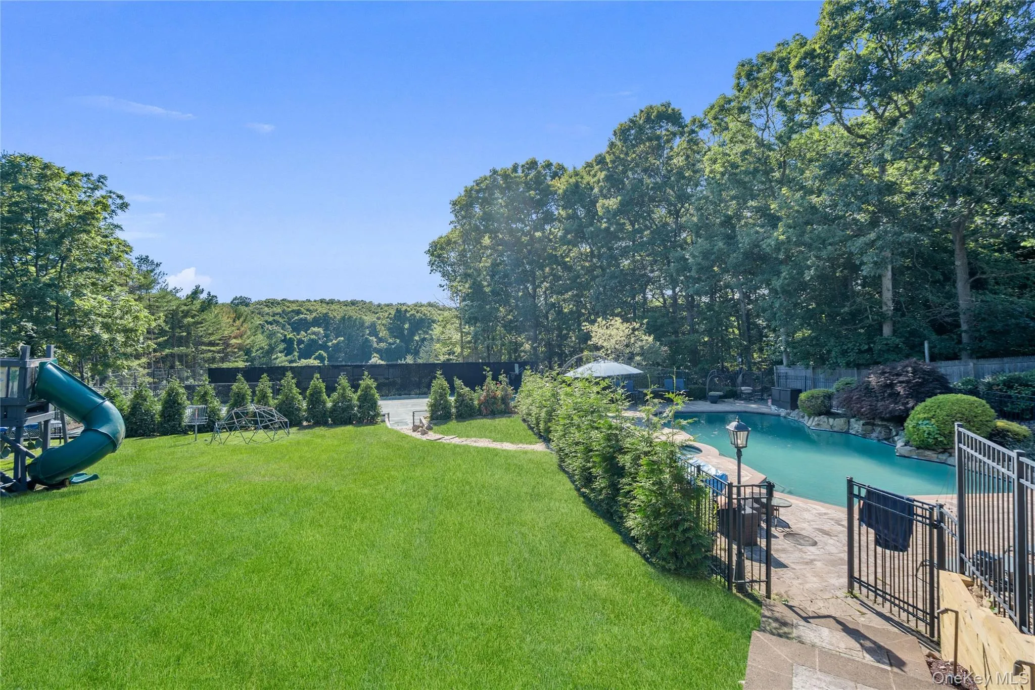 26 Tamara Court, Huntington, NY, 6 Bedrooms Bedrooms, 12 Rooms Rooms,4 BathroomsBathrooms,Residential,For Rent,Tamara,0,1002859 26 Tamara Court, Huntington, NY, 6 Bedrooms Bedrooms, 12 Rooms Rooms,4 BathroomsBathrooms,Residential,For Rent,Tamara,0,1002859
