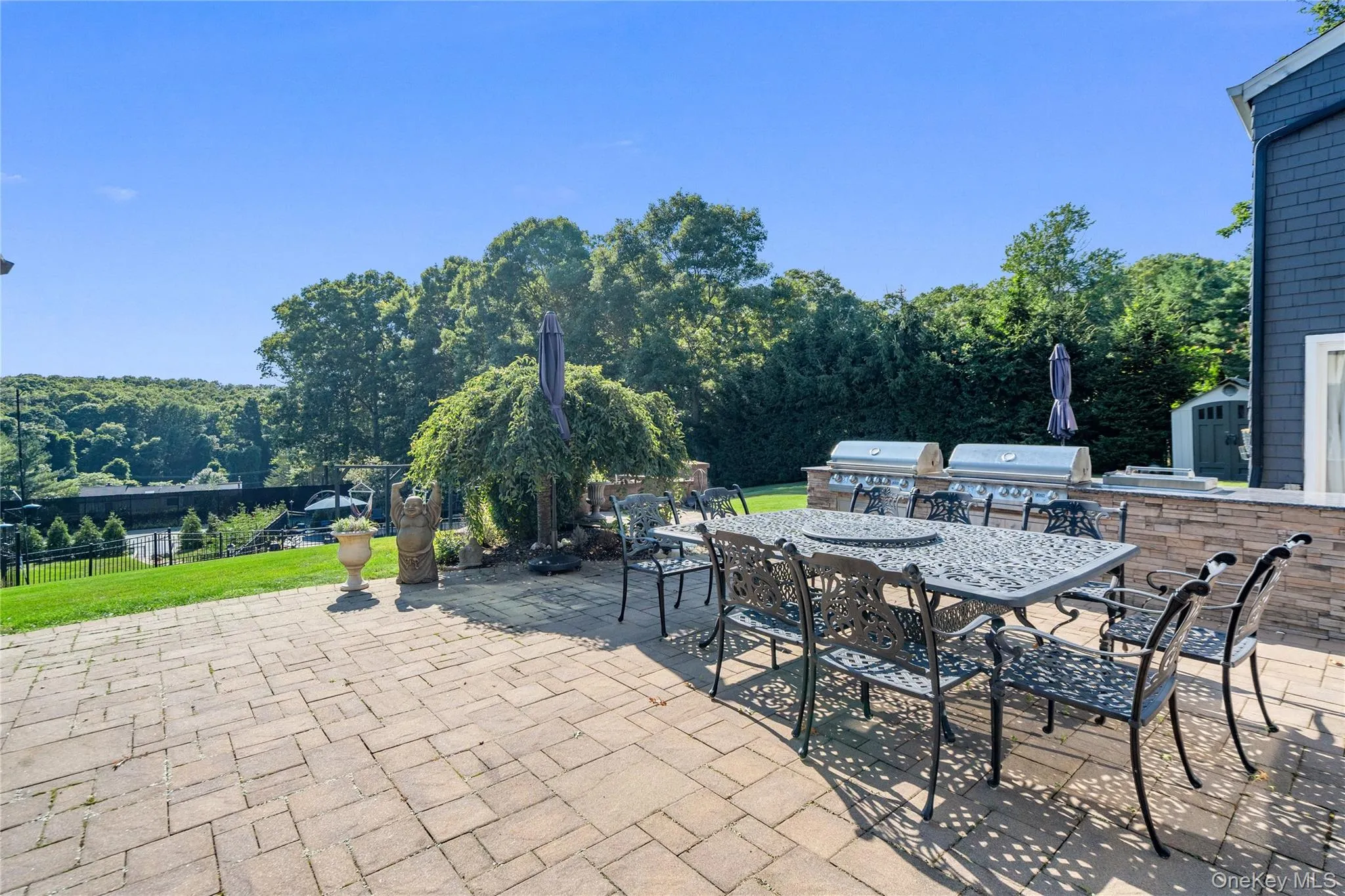 26 Tamara Court, Huntington, NY, 6 Bedrooms Bedrooms, 12 Rooms Rooms,4 BathroomsBathrooms,Residential,For Rent,Tamara,0,1002859 26 Tamara Court, Huntington, NY, 6 Bedrooms Bedrooms, 12 Rooms Rooms,4 BathroomsBathrooms,Residential,For Rent,Tamara,0,1002859