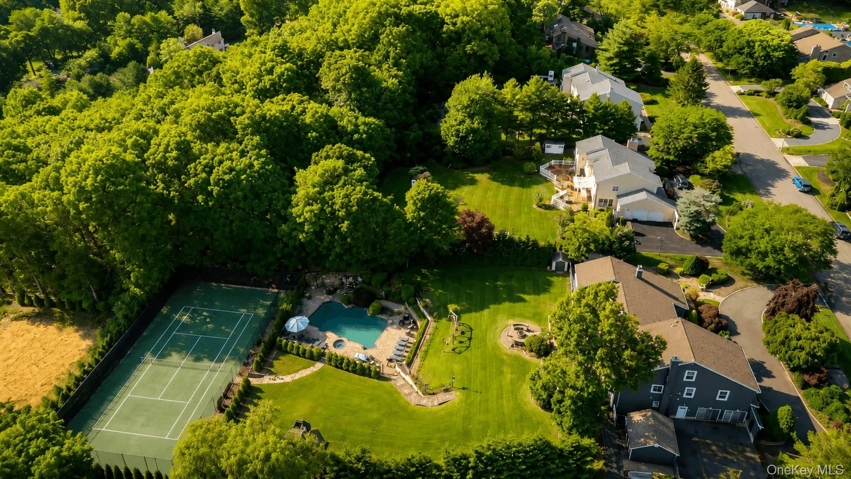 26 Tamara Court, Huntington, NY, 6 Bedrooms Bedrooms, 12 Rooms Rooms,4 BathroomsBathrooms,Residential,For Rent,Tamara,0,1002859 26 Tamara Court, Huntington, NY, 6 Bedrooms Bedrooms, 12 Rooms Rooms,4 BathroomsBathrooms,Residential,For Rent,Tamara,0,1002859