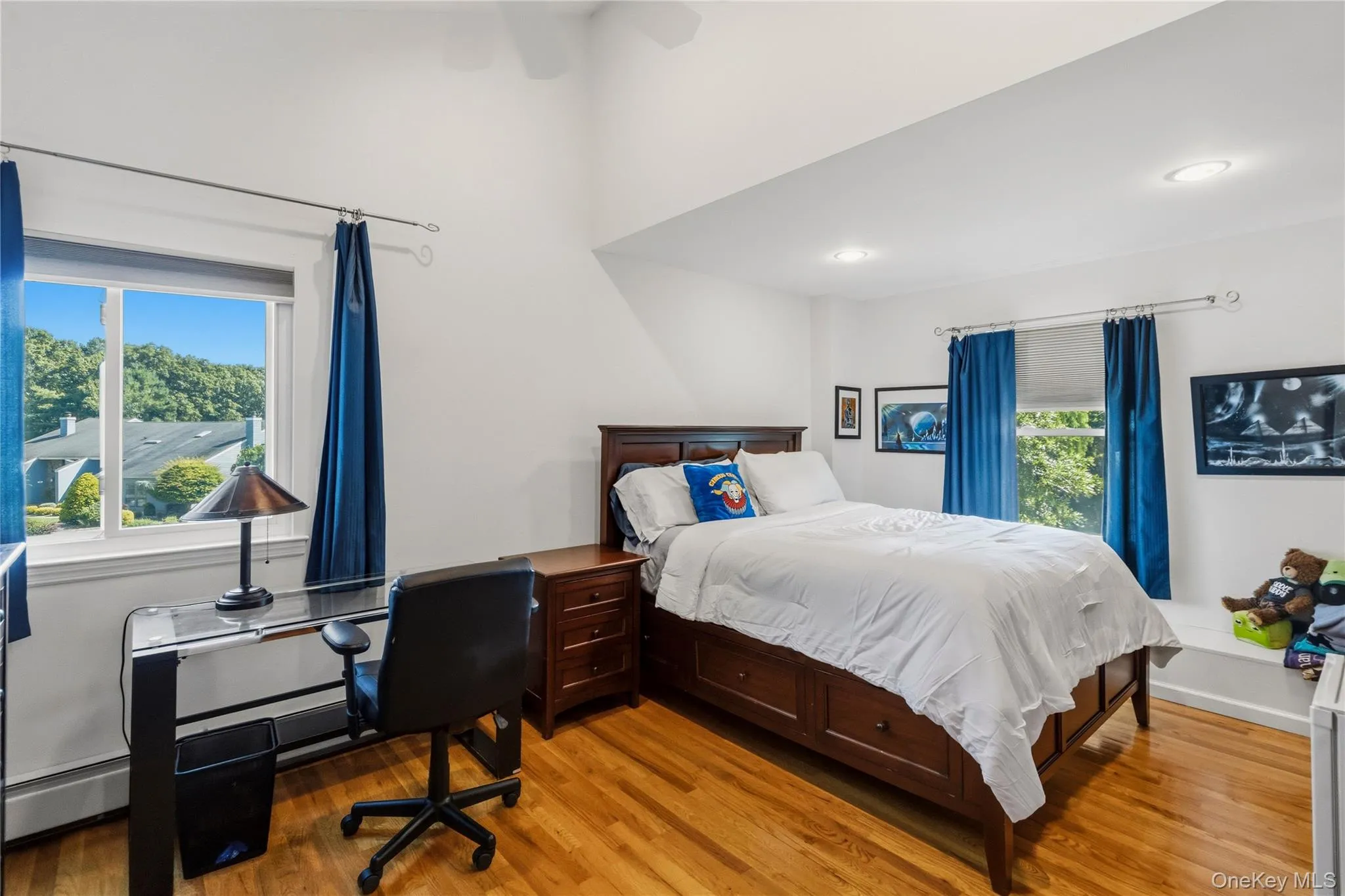 26 Tamara Court, Huntington, NY, 6 Bedrooms Bedrooms, 12 Rooms Rooms,4 BathroomsBathrooms,Residential,For Rent,Tamara,0,1002859 26 Tamara Court, Huntington, NY, 6 Bedrooms Bedrooms, 12 Rooms Rooms,4 BathroomsBathrooms,Residential,For Rent,Tamara,0,1002859