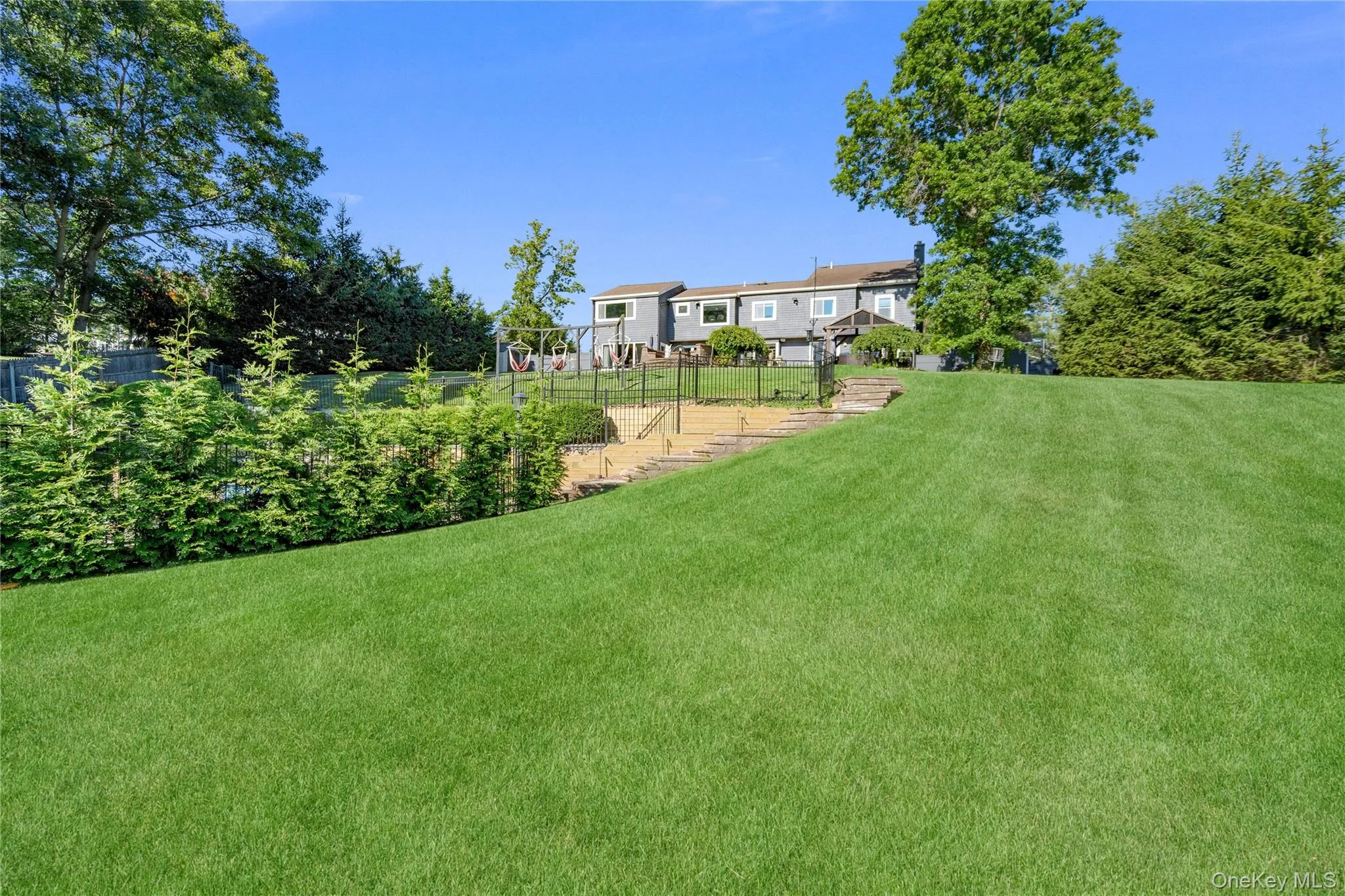26 Tamara Court, Huntington, NY, 6 Bedrooms Bedrooms, 12 Rooms Rooms,4 BathroomsBathrooms,Residential,For Rent,Tamara,0,1002859 26 Tamara Court, Huntington, NY, 6 Bedrooms Bedrooms, 12 Rooms Rooms,4 BathroomsBathrooms,Residential,For Rent,Tamara,0,1002859