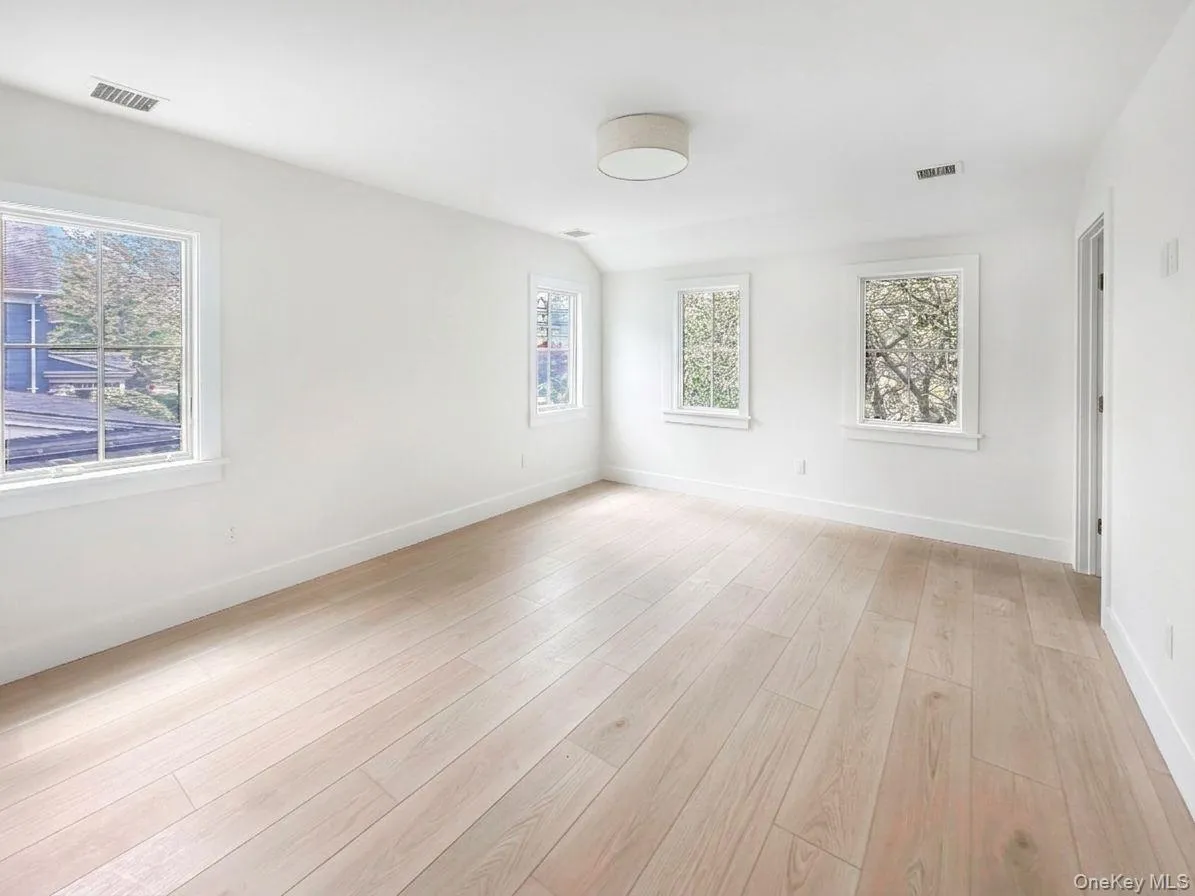 616 Main Street, Southold, NY, 3 Bedrooms Bedrooms, 5 Rooms Rooms,2 BathroomsBathrooms,Residential Lease,For Rent,Main,0,1002860 616 Main Street, Southold, NY, 3 Bedrooms Bedrooms, 5 Rooms Rooms,2 BathroomsBathrooms,Residential Lease,For Rent,Main,0,1002860