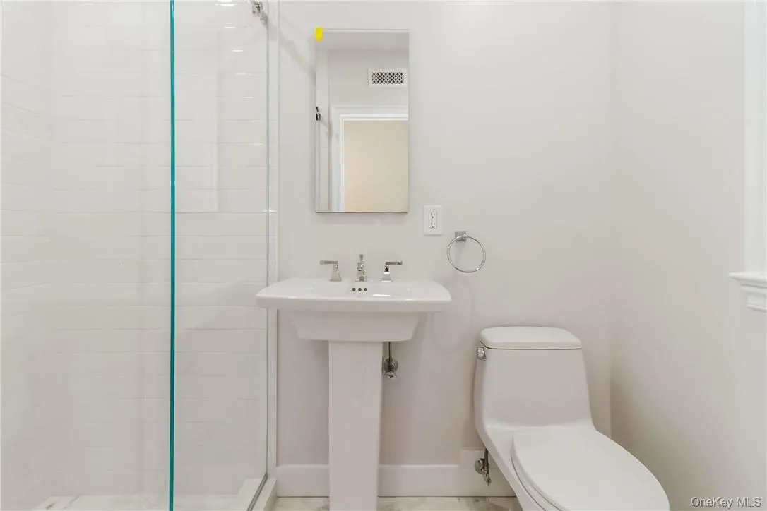 632 Shore Acres Drive, Rye Town, NY, 2 Bedrooms Bedrooms, 7 Rooms Rooms,5 BathroomsBathrooms,Residential Lease,For Rent,Shore Acres,0,1002862 632 Shore Acres Drive, Rye Town, NY, 2 Bedrooms Bedrooms, 7 Rooms Rooms,5 BathroomsBathrooms,Residential Lease,For Rent,Shore Acres,0,1002862