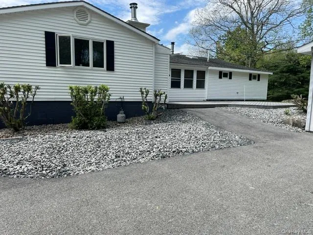 100 Decker Road, Plattekill, NY, 2 Bedrooms Bedrooms, 6 Rooms Rooms,1 BathroomBathrooms,Residential,For Rent,Decker,0,1002863 100 Decker Road, Plattekill, NY, 2 Bedrooms Bedrooms, 6 Rooms Rooms,1 BathroomBathrooms,Residential,For Rent,Decker,0,1002863