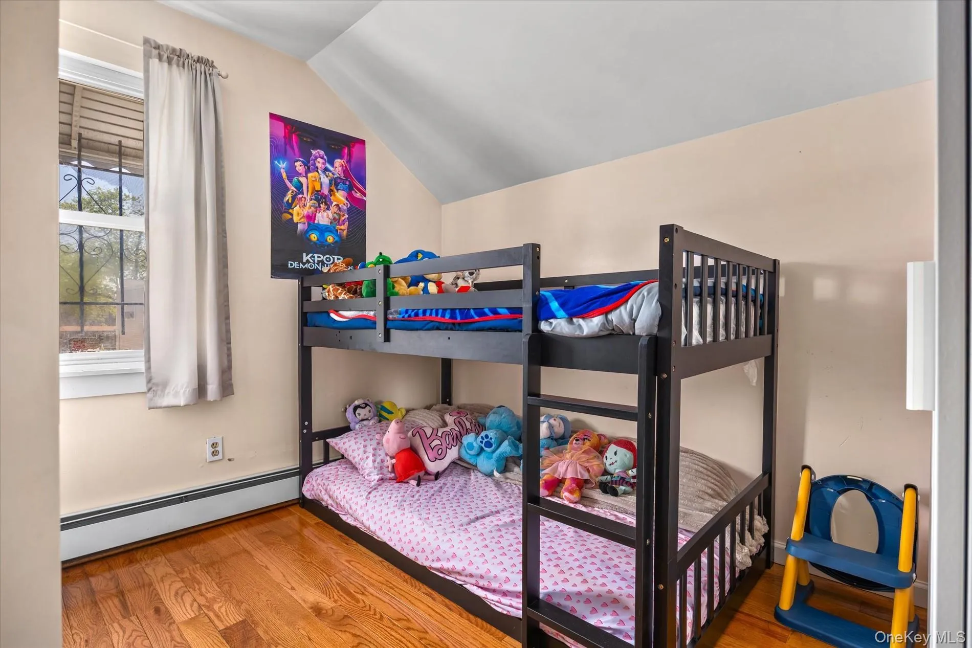 14421 166th Street, New York, NY, 2 Bedrooms Bedrooms, 6 Rooms Rooms,2 BathroomsBathrooms,Residential,For Rent,166th,0,1002864 14421 166th Street, New York, NY, 2 Bedrooms Bedrooms, 6 Rooms Rooms,2 BathroomsBathrooms,Residential,For Rent,166th,0,1002864