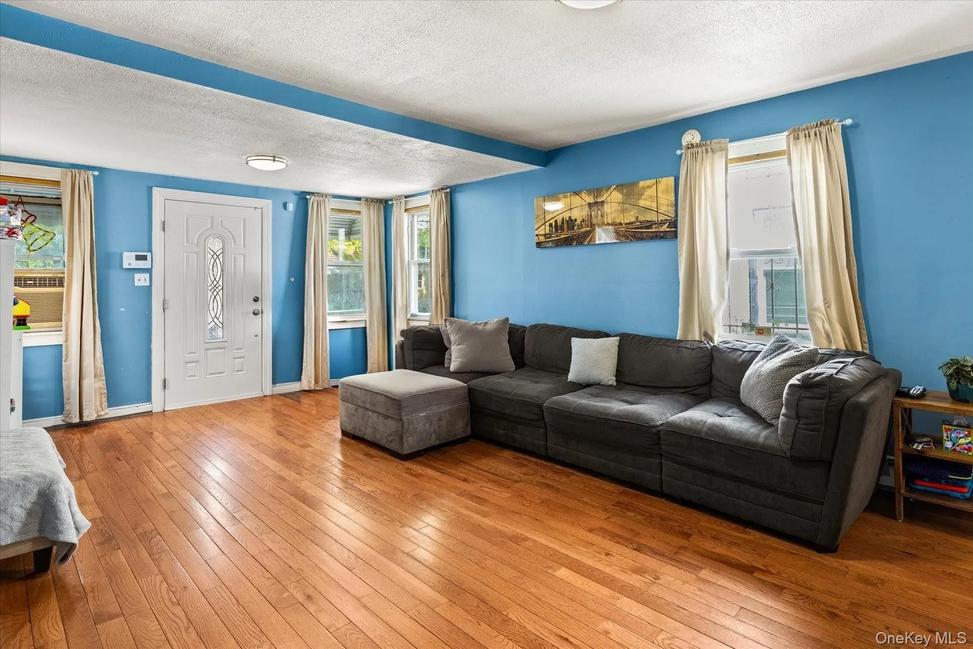 14421 166th Street, New York, NY, 2 Bedrooms Bedrooms, 6 Rooms Rooms,2 BathroomsBathrooms,Residential,For Rent,166th,0,1002864 14421 166th Street, New York, NY, 2 Bedrooms Bedrooms, 6 Rooms Rooms,2 BathroomsBathrooms,Residential,For Rent,166th,0,1002864