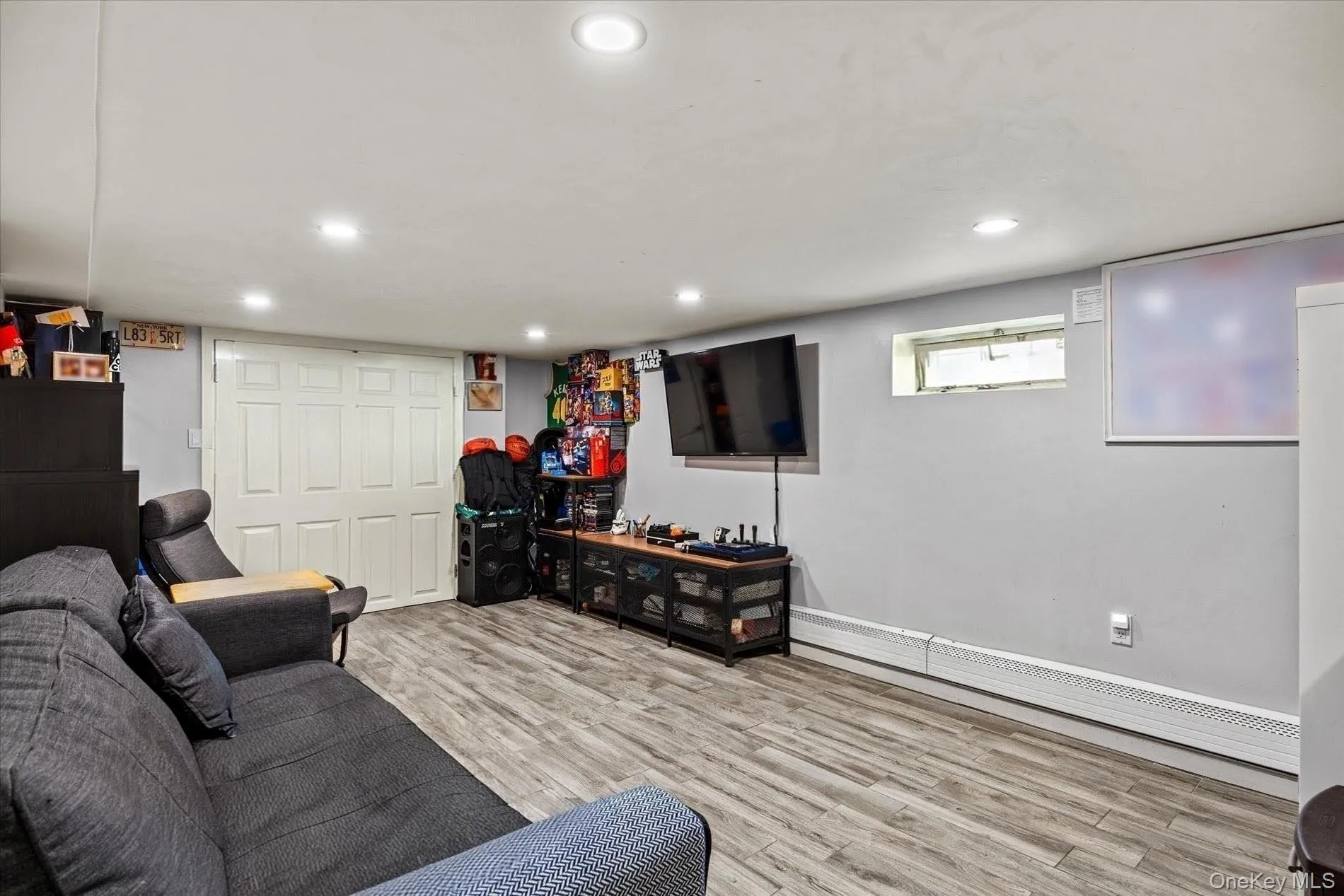 14421 166th Street, New York, NY, 2 Bedrooms Bedrooms, 6 Rooms Rooms,2 BathroomsBathrooms,Residential,For Rent,166th,0,1002864 14421 166th Street, New York, NY, 2 Bedrooms Bedrooms, 6 Rooms Rooms,2 BathroomsBathrooms,Residential,For Rent,166th,0,1002864