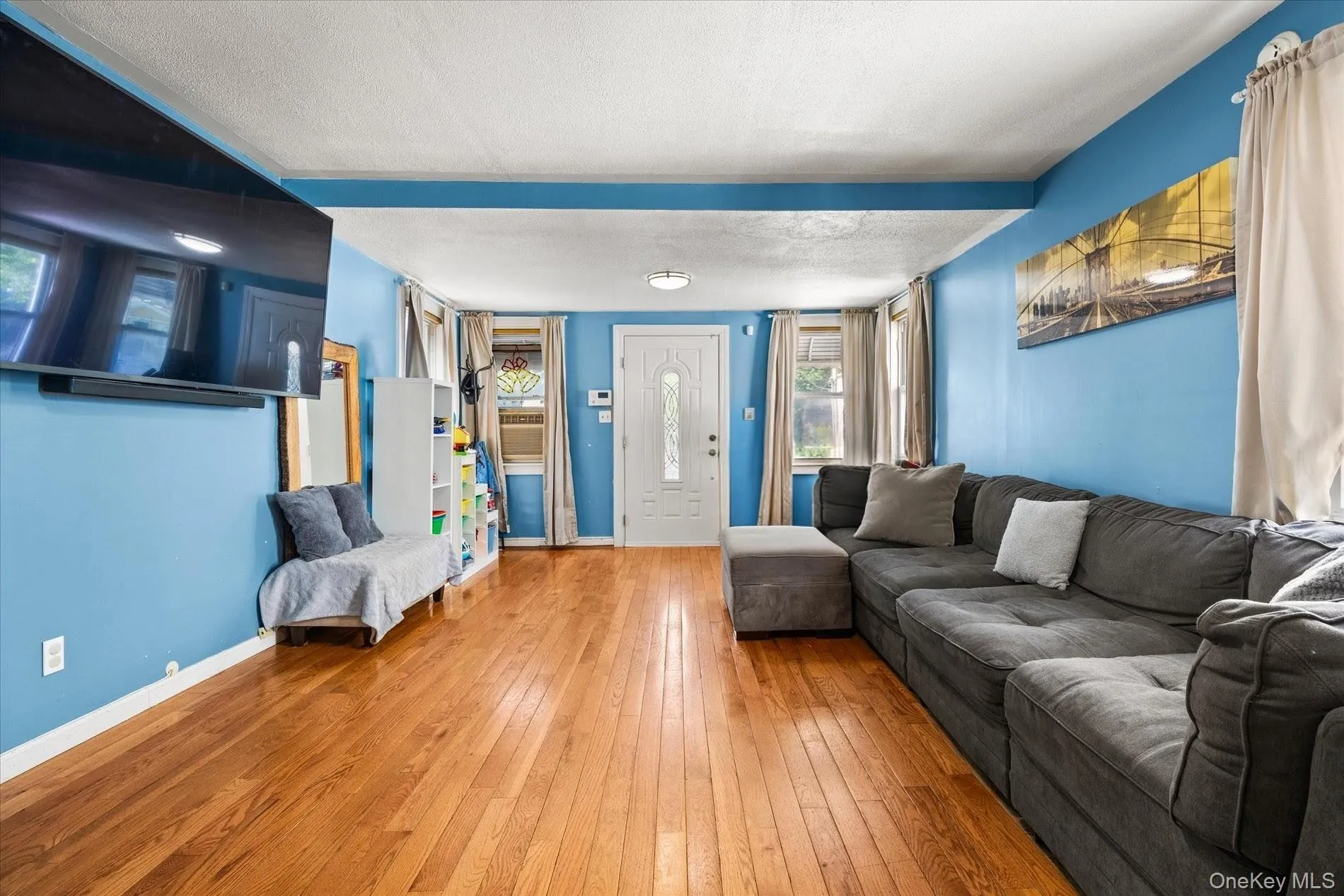 14421 166th Street, New York, NY, 2 Bedrooms Bedrooms, 6 Rooms Rooms,2 BathroomsBathrooms,Residential,For Rent,166th,0,1002864 14421 166th Street, New York, NY, 2 Bedrooms Bedrooms, 6 Rooms Rooms,2 BathroomsBathrooms,Residential,For Rent,166th,0,1002864