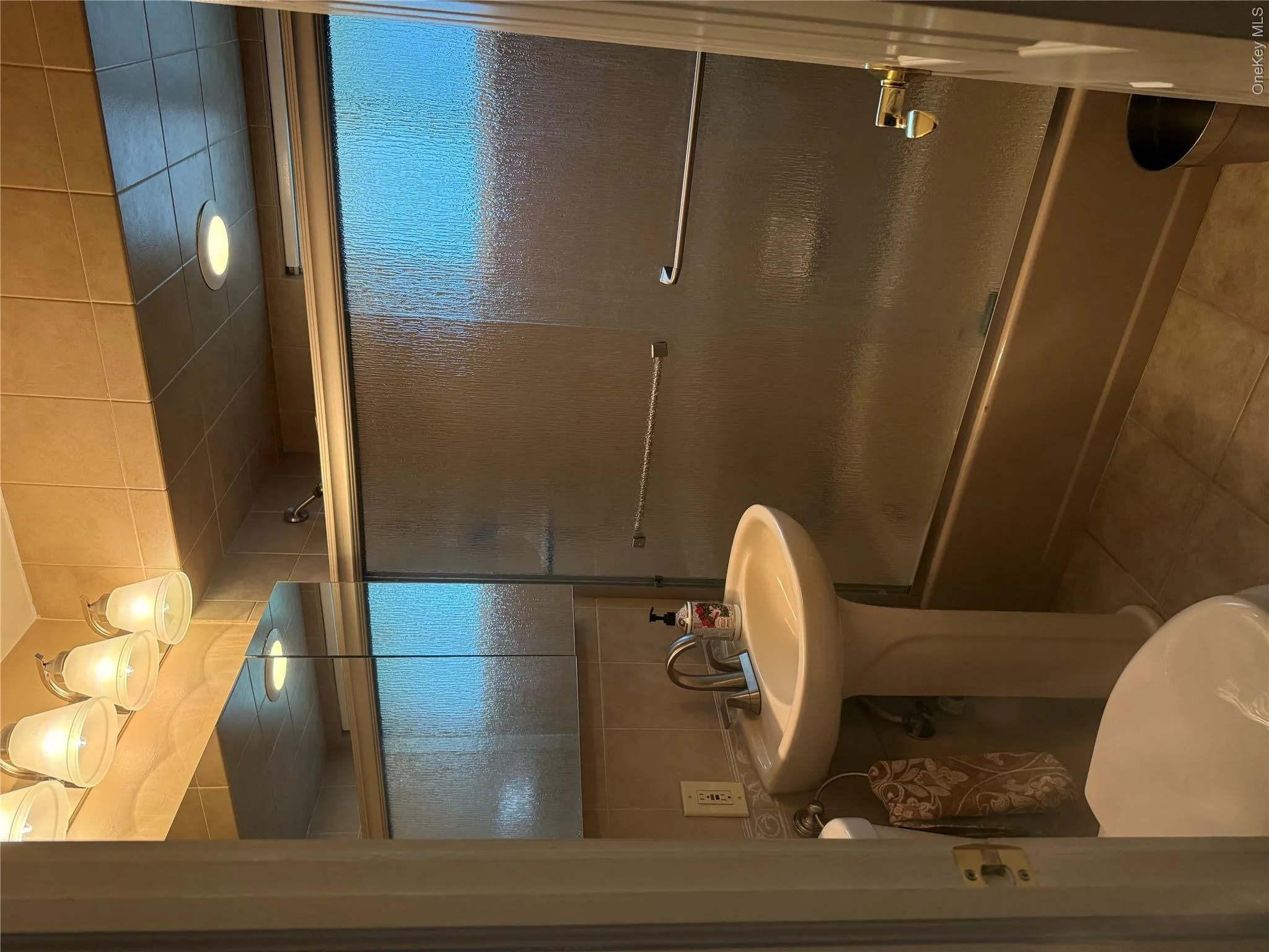 full bath with beautiful lighting full bath with beautiful lighting