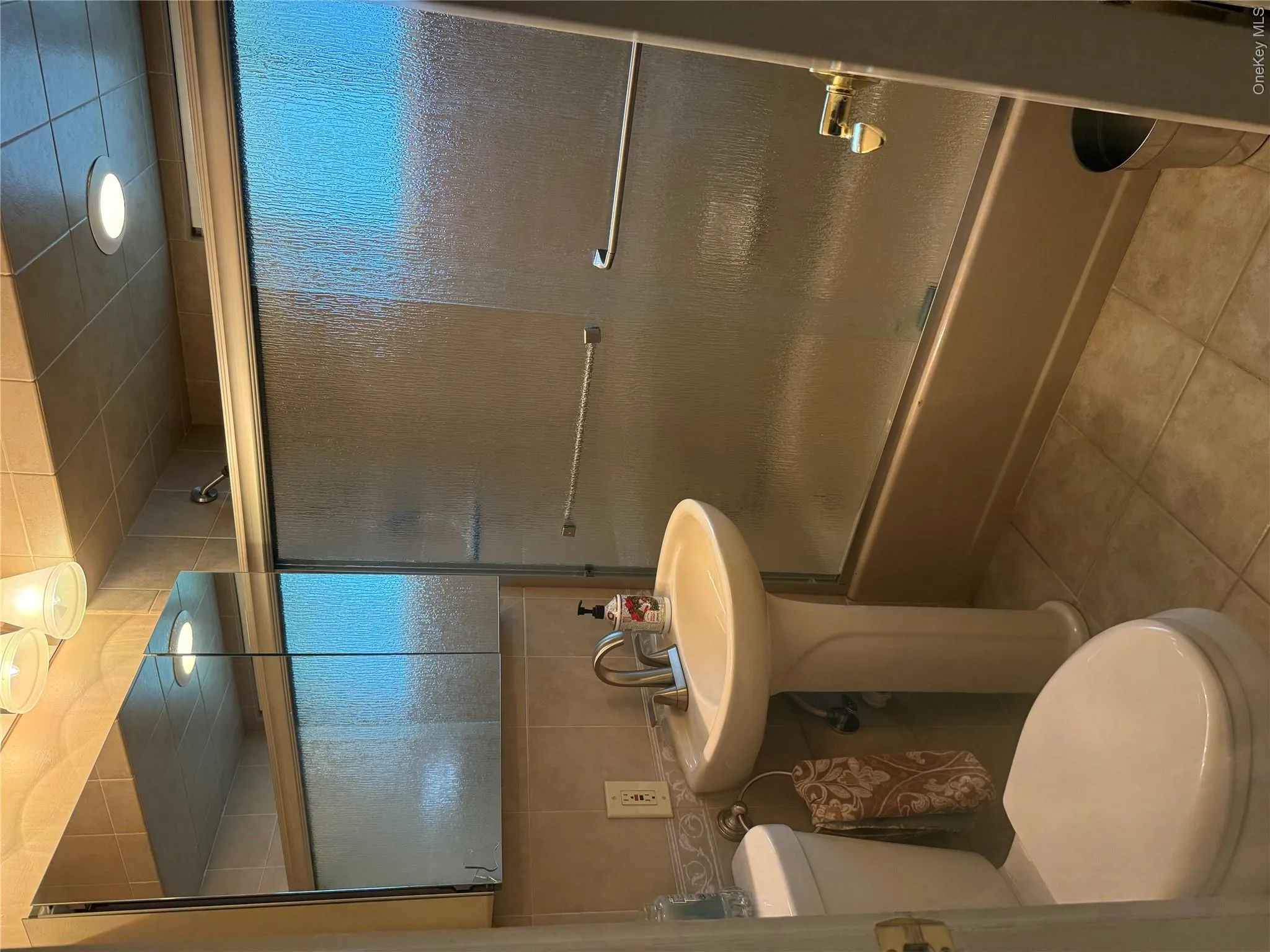 full bath with pedestal sink and storage full bath with pedestal sink and storage