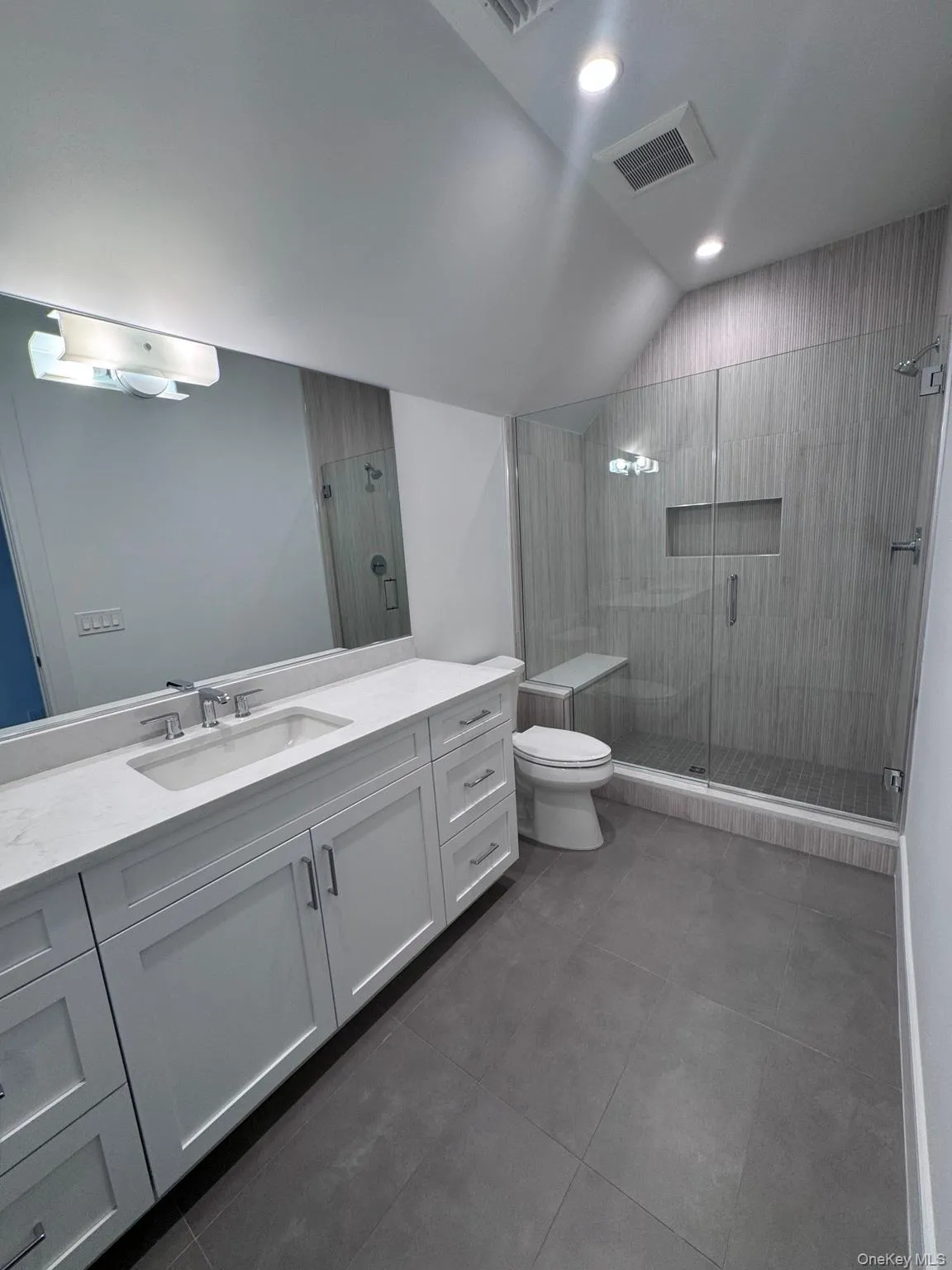 17 Happy Lane, Southampton, NY, 5 Bedrooms Bedrooms, 10 Rooms Rooms,4 BathroomsBathrooms,Residential Lease,For Rent,Happy,0,1002871 17 Happy Lane, Southampton, NY, 5 Bedrooms Bedrooms, 10 Rooms Rooms,4 BathroomsBathrooms,Residential Lease,For Rent,Happy,0,1002871