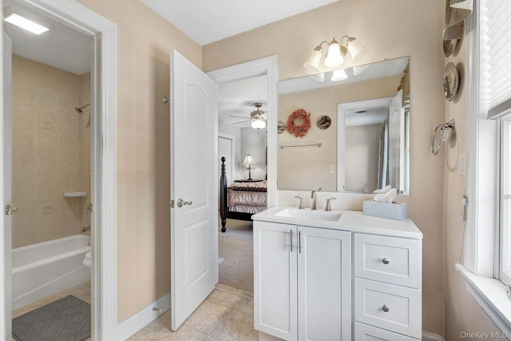 42 Somerset Lane, Warwick (town), NY, 3 Bedrooms Bedrooms, 10 Rooms Rooms,2 BathroomsBathrooms,Residential,For Rent,Somerset,0,1002872 42 Somerset Lane, Warwick (town), NY, 3 Bedrooms Bedrooms, 10 Rooms Rooms,2 BathroomsBathrooms,Residential,For Rent,Somerset,0,1002872