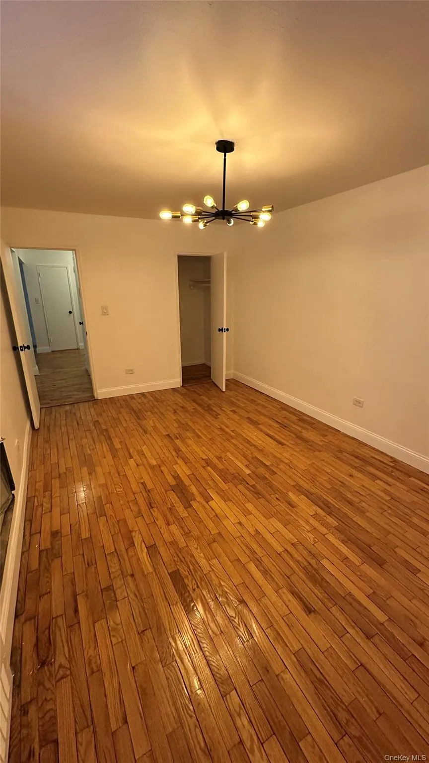 13111 Kew Gardens Road, New York, NY, 2 Bedrooms Bedrooms, 5 Rooms Rooms,1 BathroomBathrooms,Residential,For Rent,Kew Gardens,0,1002876 13111 Kew Gardens Road, New York, NY, 2 Bedrooms Bedrooms, 5 Rooms Rooms,1 BathroomBathrooms,Residential,For Rent,Kew Gardens,0,1002876