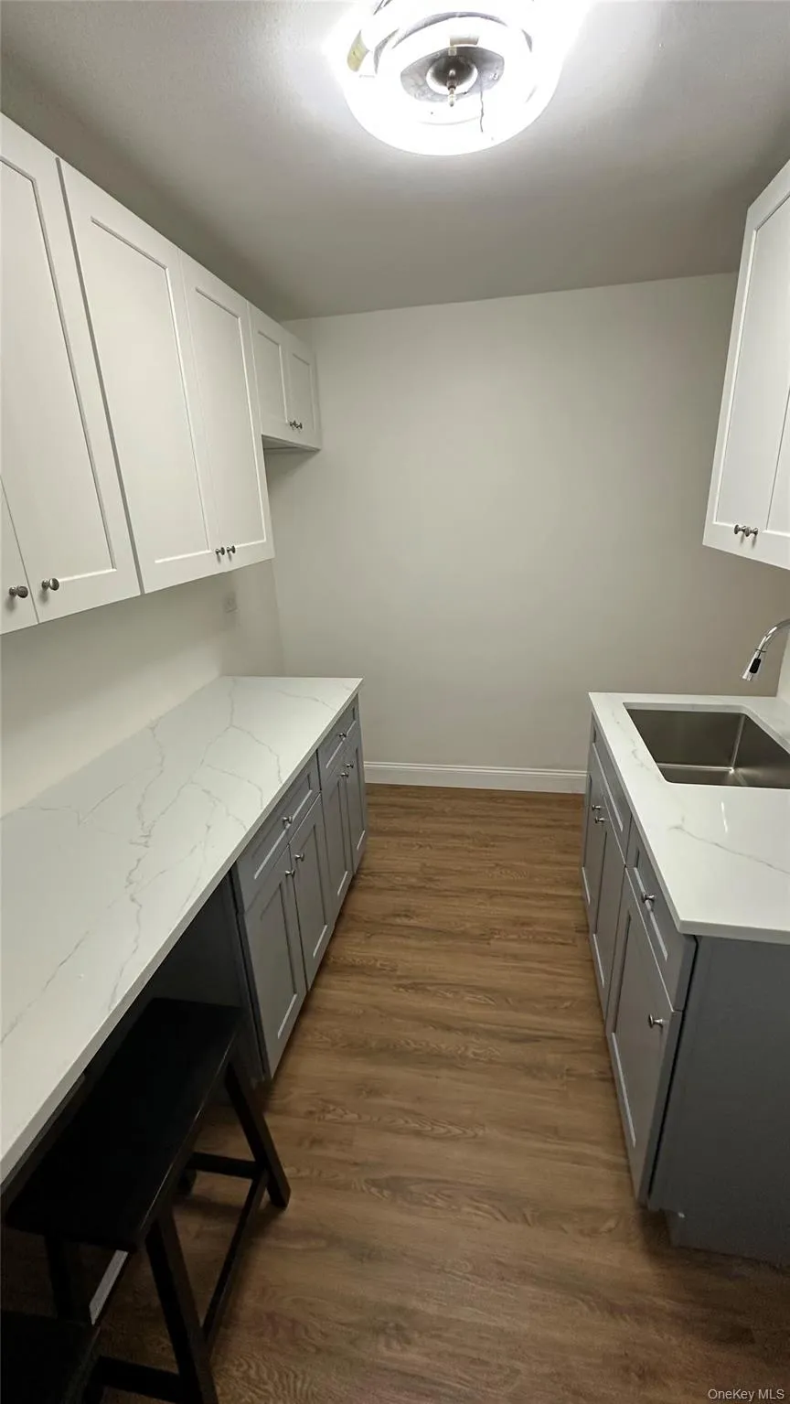 13111 Kew Gardens Road, New York, NY, 2 Bedrooms Bedrooms, 5 Rooms Rooms,1 BathroomBathrooms,Residential,For Rent,Kew Gardens,0,1002876 13111 Kew Gardens Road, New York, NY, 2 Bedrooms Bedrooms, 5 Rooms Rooms,1 BathroomBathrooms,Residential,For Rent,Kew Gardens,0,1002876