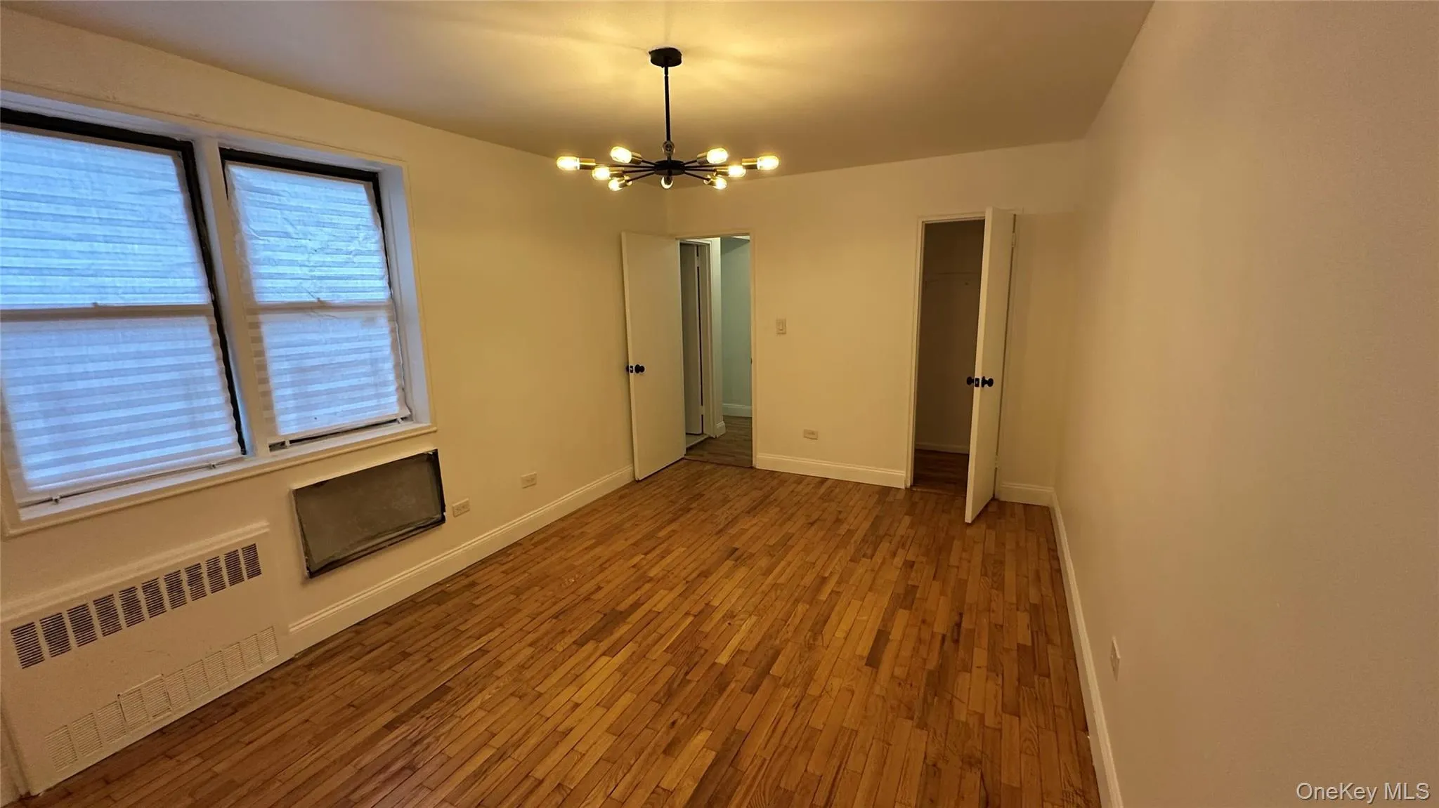 13111 Kew Gardens Road, New York, NY, 2 Bedrooms Bedrooms, 5 Rooms Rooms,1 BathroomBathrooms,Residential,For Rent,Kew Gardens,0,1002876 13111 Kew Gardens Road, New York, NY, 2 Bedrooms Bedrooms, 5 Rooms Rooms,1 BathroomBathrooms,Residential,For Rent,Kew Gardens,0,1002876