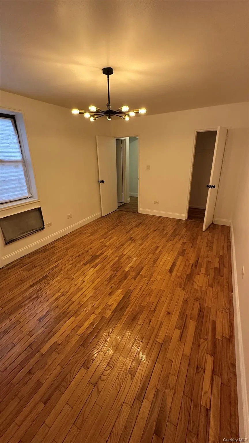 13111 Kew Gardens Road, New York, NY, 2 Bedrooms Bedrooms, 5 Rooms Rooms,1 BathroomBathrooms,Residential,For Rent,Kew Gardens,0,1002876 13111 Kew Gardens Road, New York, NY, 2 Bedrooms Bedrooms, 5 Rooms Rooms,1 BathroomBathrooms,Residential,For Rent,Kew Gardens,0,1002876