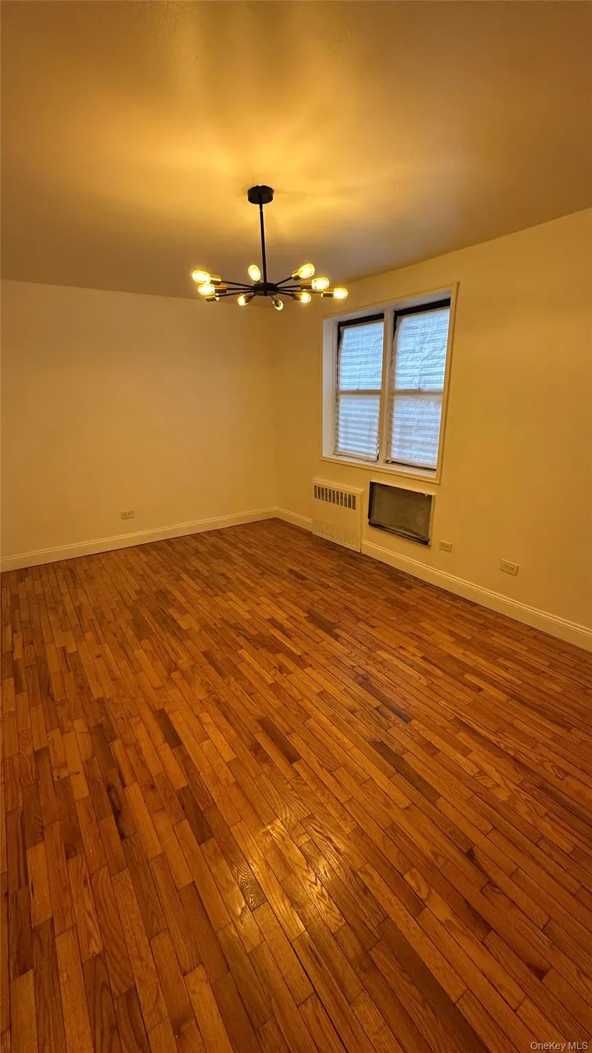 13111 Kew Gardens Road, New York, NY, 2 Bedrooms Bedrooms, 5 Rooms Rooms,1 BathroomBathrooms,Residential,For Rent,Kew Gardens,0,1002876 13111 Kew Gardens Road, New York, NY, 2 Bedrooms Bedrooms, 5 Rooms Rooms,1 BathroomBathrooms,Residential,For Rent,Kew Gardens,0,1002876