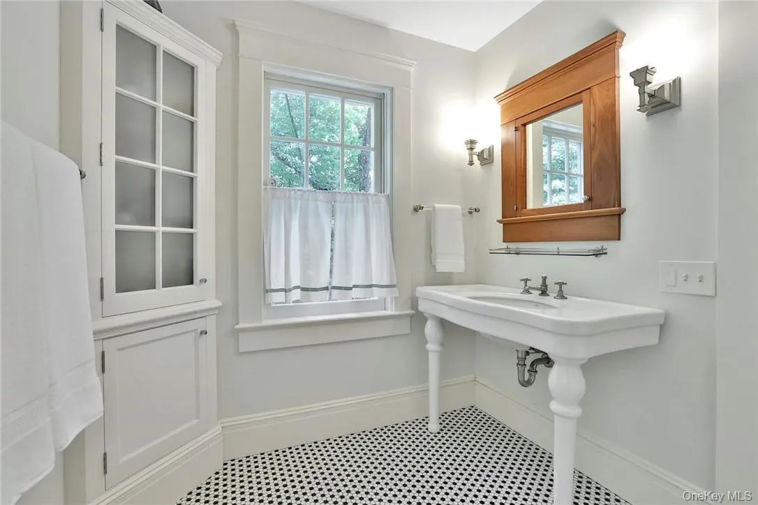 112 &114 Camp Hill Road, Ramapo, NY, 3 Bedrooms Bedrooms, 11 Rooms Rooms,2 BathroomsBathrooms,Residential,For Rent,Camp Hill,0,1002881 112 &114 Camp Hill Road, Ramapo, NY, 3 Bedrooms Bedrooms, 11 Rooms Rooms,2 BathroomsBathrooms,Residential,For Rent,Camp Hill,0,1002881