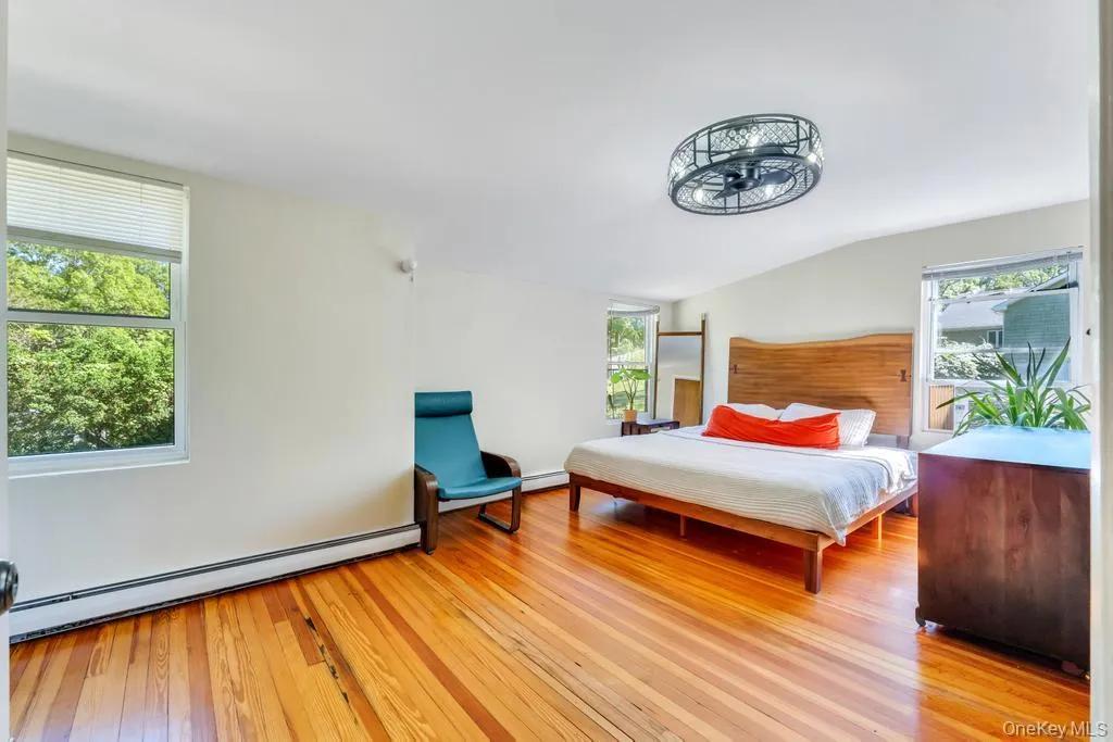 18 Richmond Hill Road, Brookhaven, NY, 2 Bedrooms Bedrooms, 7 Rooms Rooms,1 BathroomBathrooms,Residential,For Rent,Richmond Hill,0,1002884 18 Richmond Hill Road, Brookhaven, NY, 2 Bedrooms Bedrooms, 7 Rooms Rooms,1 BathroomBathrooms,Residential,For Rent,Richmond Hill,0,1002884