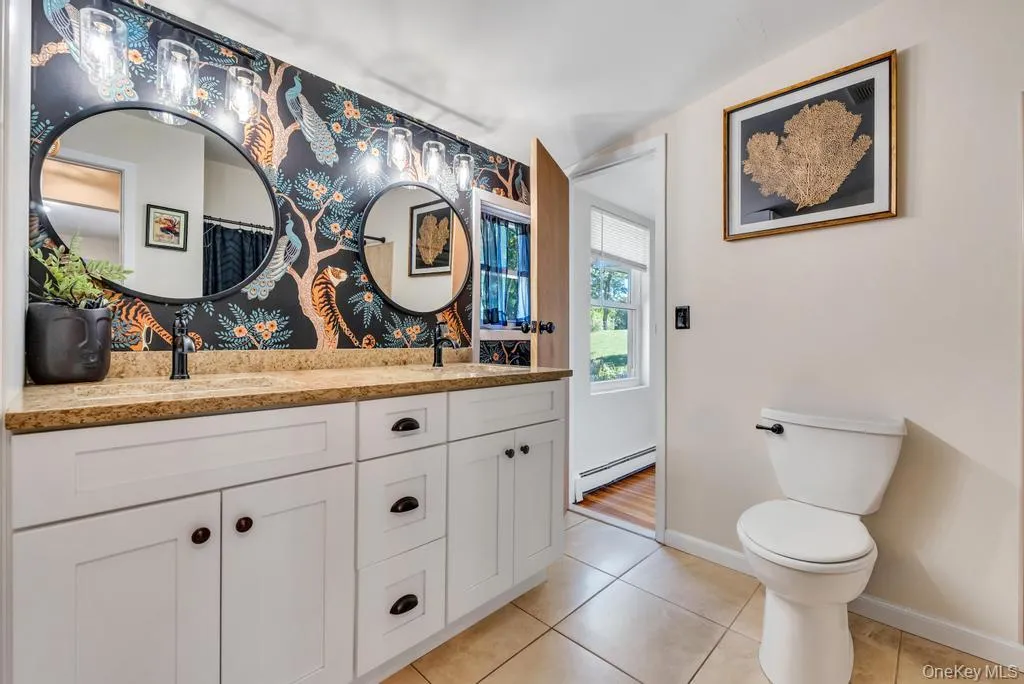 18 Richmond Hill Road, Brookhaven, NY, 2 Bedrooms Bedrooms, 7 Rooms Rooms,1 BathroomBathrooms,Residential,For Rent,Richmond Hill,0,1002884 18 Richmond Hill Road, Brookhaven, NY, 2 Bedrooms Bedrooms, 7 Rooms Rooms,1 BathroomBathrooms,Residential,For Rent,Richmond Hill,0,1002884