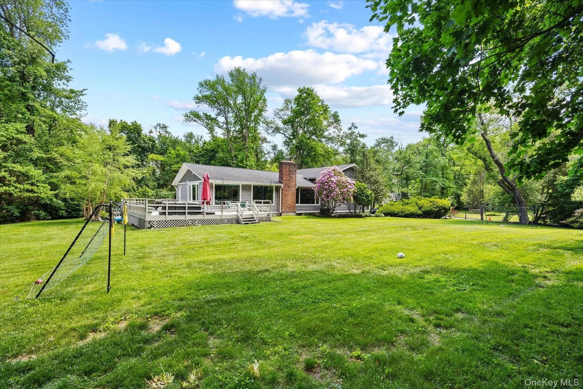 125 Hicks Lane, North Hempstead, NY, 5 Bedrooms Bedrooms, 9 Rooms Rooms,3 BathroomsBathrooms,Residential,For Rent,Hicks,0,1002885 125 Hicks Lane, North Hempstead, NY, 5 Bedrooms Bedrooms, 9 Rooms Rooms,3 BathroomsBathrooms,Residential,For Rent,Hicks,0,1002885