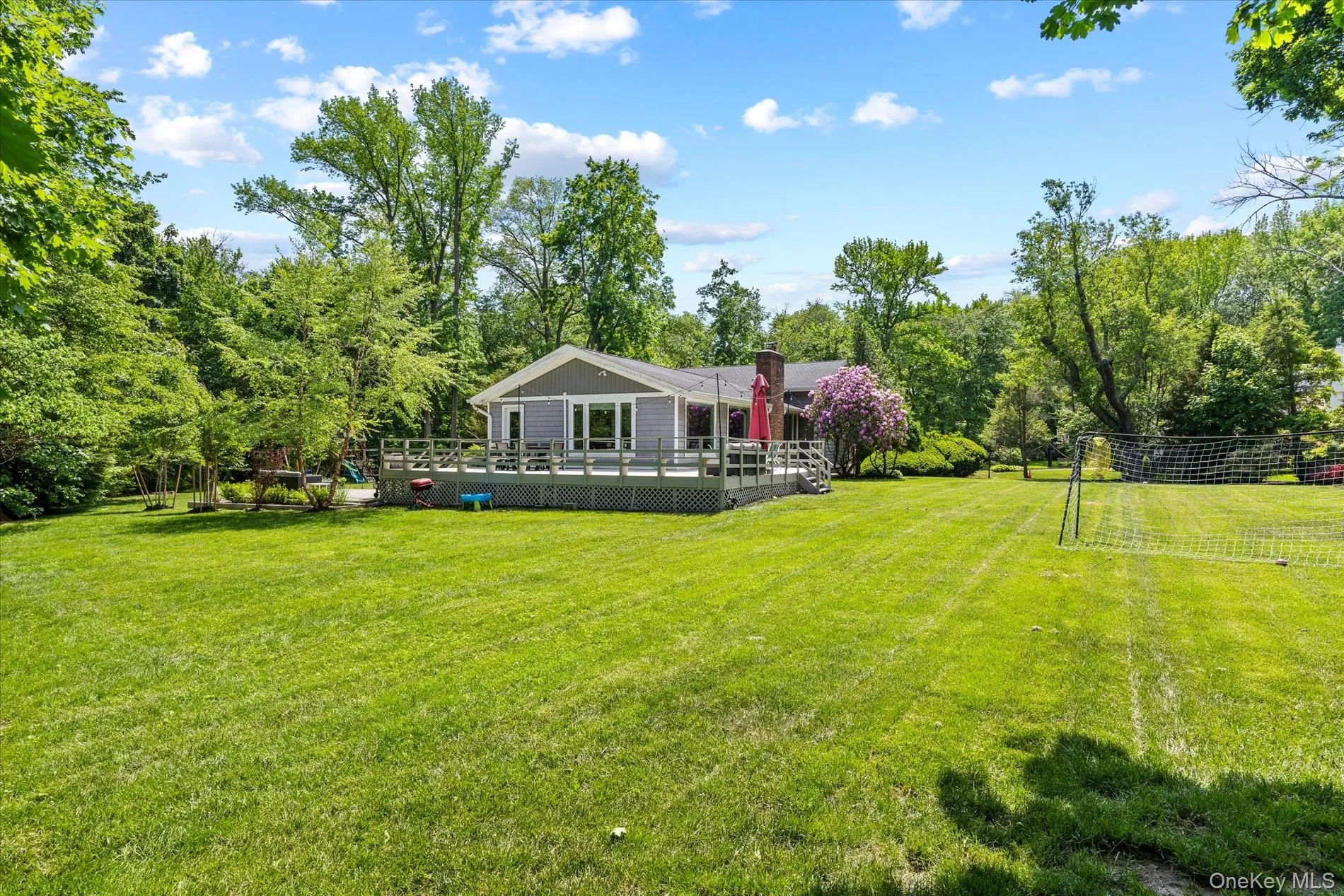 125 Hicks Lane, North Hempstead, NY, 5 Bedrooms Bedrooms, 9 Rooms Rooms,3 BathroomsBathrooms,Residential,For Rent,Hicks,0,1002885 125 Hicks Lane, North Hempstead, NY, 5 Bedrooms Bedrooms, 9 Rooms Rooms,3 BathroomsBathrooms,Residential,For Rent,Hicks,0,1002885