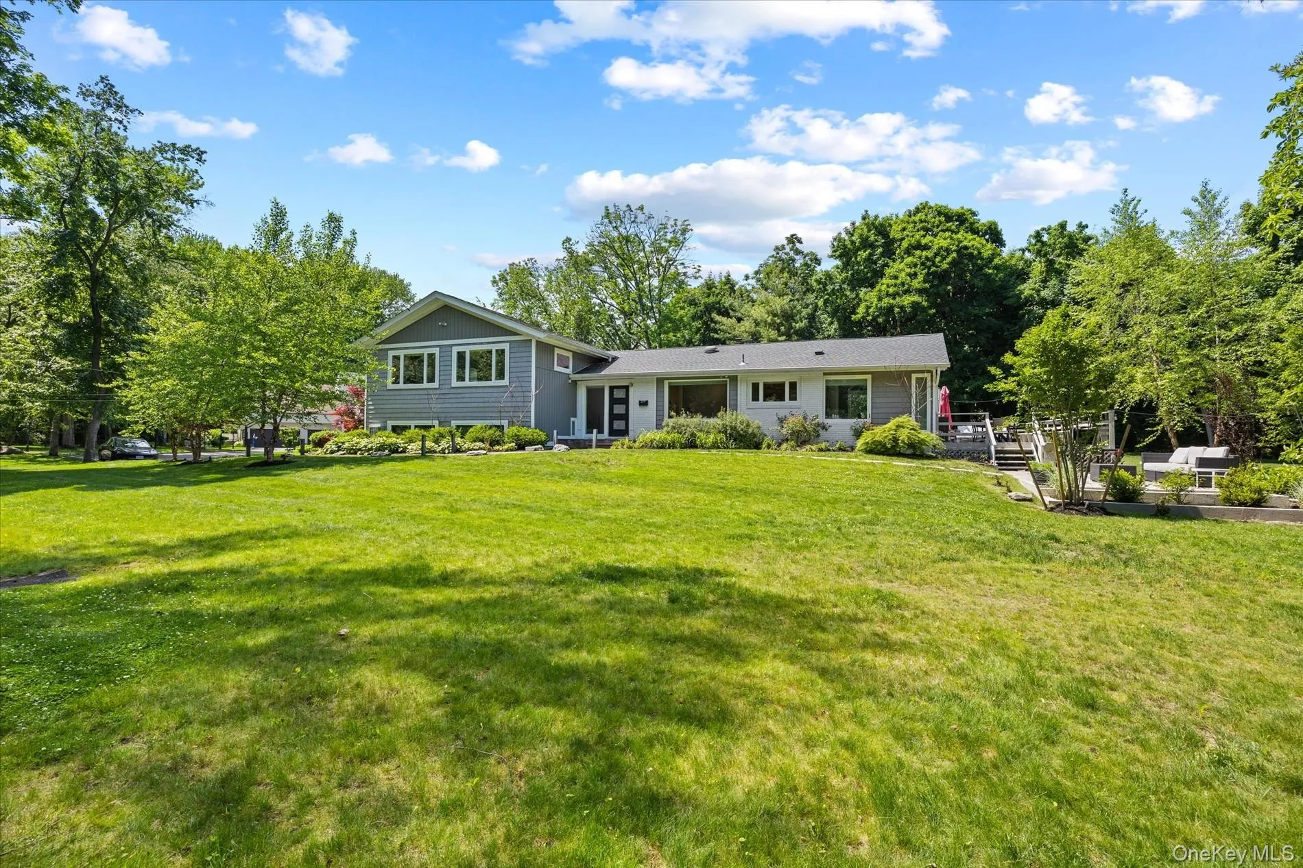 125 Hicks Lane, North Hempstead, NY, 5 Bedrooms Bedrooms, 9 Rooms Rooms,3 BathroomsBathrooms,Residential,For Rent,Hicks,0,1002885 125 Hicks Lane, North Hempstead, NY, 5 Bedrooms Bedrooms, 9 Rooms Rooms,3 BathroomsBathrooms,Residential,For Rent,Hicks,0,1002885