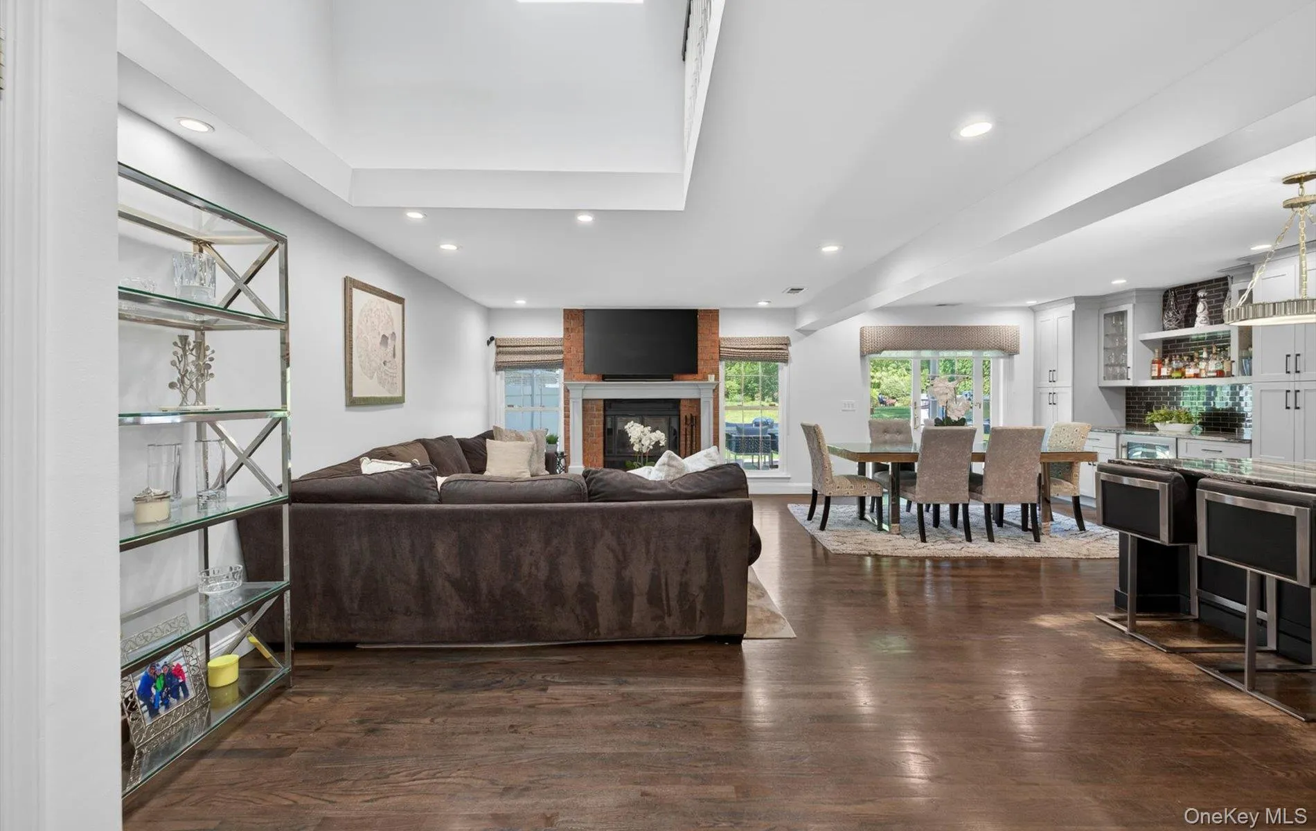 88 Hidden Ridge Drive, Oyster Bay, NY, 3 Bedrooms Bedrooms, 11 Rooms Rooms,2 BathroomsBathrooms,Residential,For Rent,Hidden Ridge,0,1002890 88 Hidden Ridge Drive, Oyster Bay, NY, 3 Bedrooms Bedrooms, 11 Rooms Rooms,2 BathroomsBathrooms,Residential,For Rent,Hidden Ridge,0,1002890