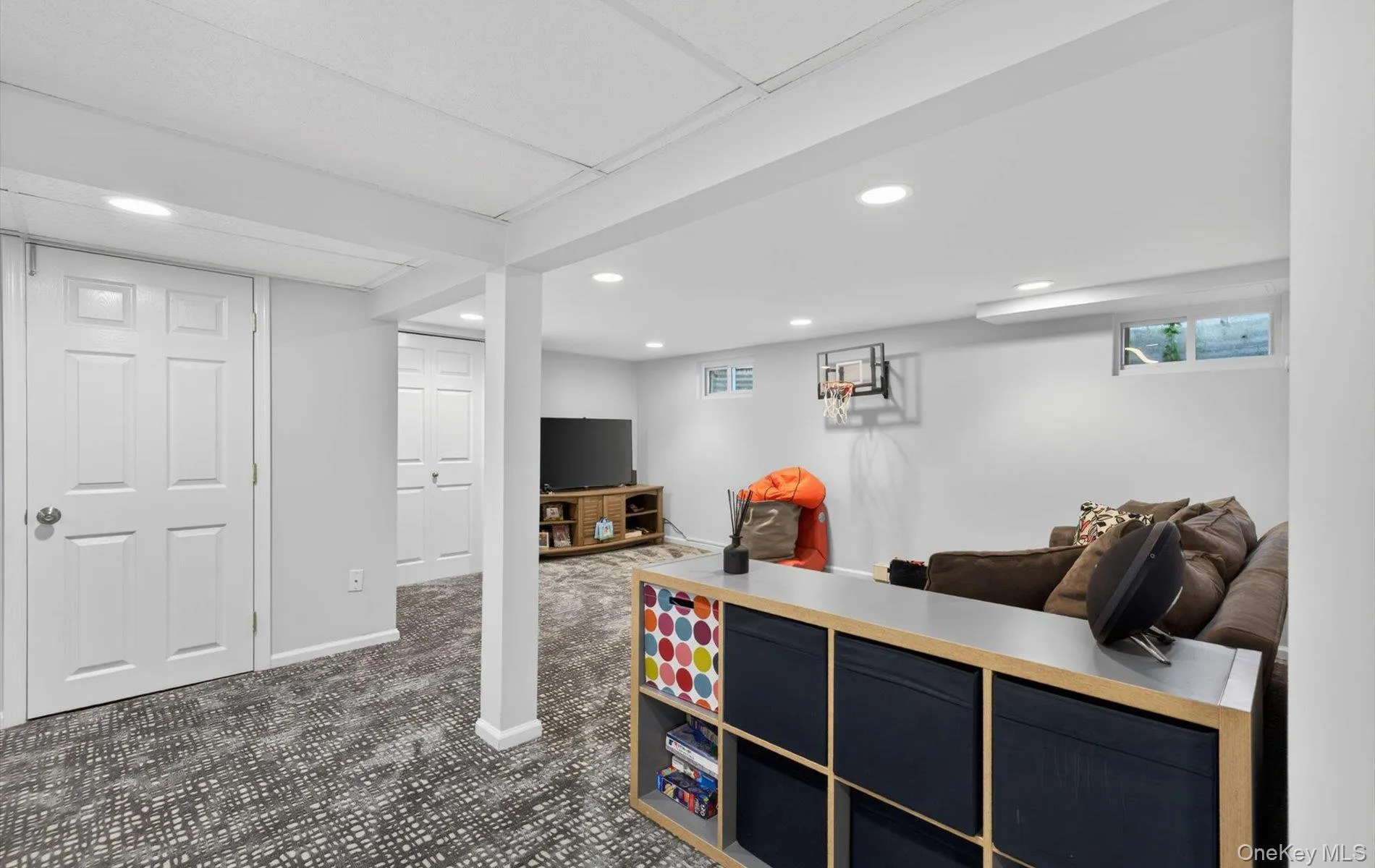 88 Hidden Ridge Drive, Oyster Bay, NY, 3 Bedrooms Bedrooms, 11 Rooms Rooms,2 BathroomsBathrooms,Residential,For Rent,Hidden Ridge,0,1002890 88 Hidden Ridge Drive, Oyster Bay, NY, 3 Bedrooms Bedrooms, 11 Rooms Rooms,2 BathroomsBathrooms,Residential,For Rent,Hidden Ridge,0,1002890