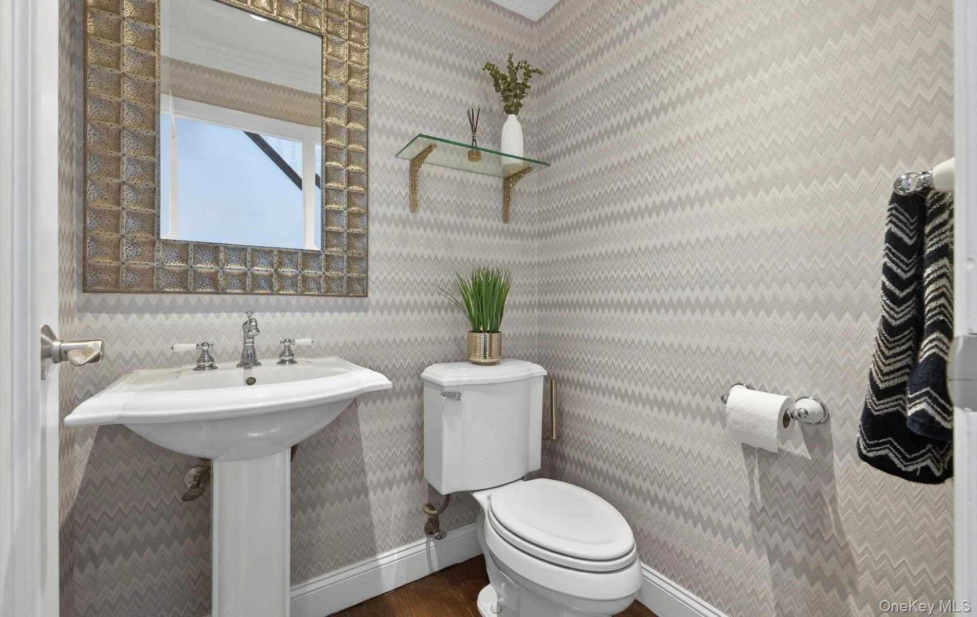 88 Hidden Ridge Drive, Oyster Bay, NY, 3 Bedrooms Bedrooms, 11 Rooms Rooms,2 BathroomsBathrooms,Residential,For Rent,Hidden Ridge,0,1002890 88 Hidden Ridge Drive, Oyster Bay, NY, 3 Bedrooms Bedrooms, 11 Rooms Rooms,2 BathroomsBathrooms,Residential,For Rent,Hidden Ridge,0,1002890