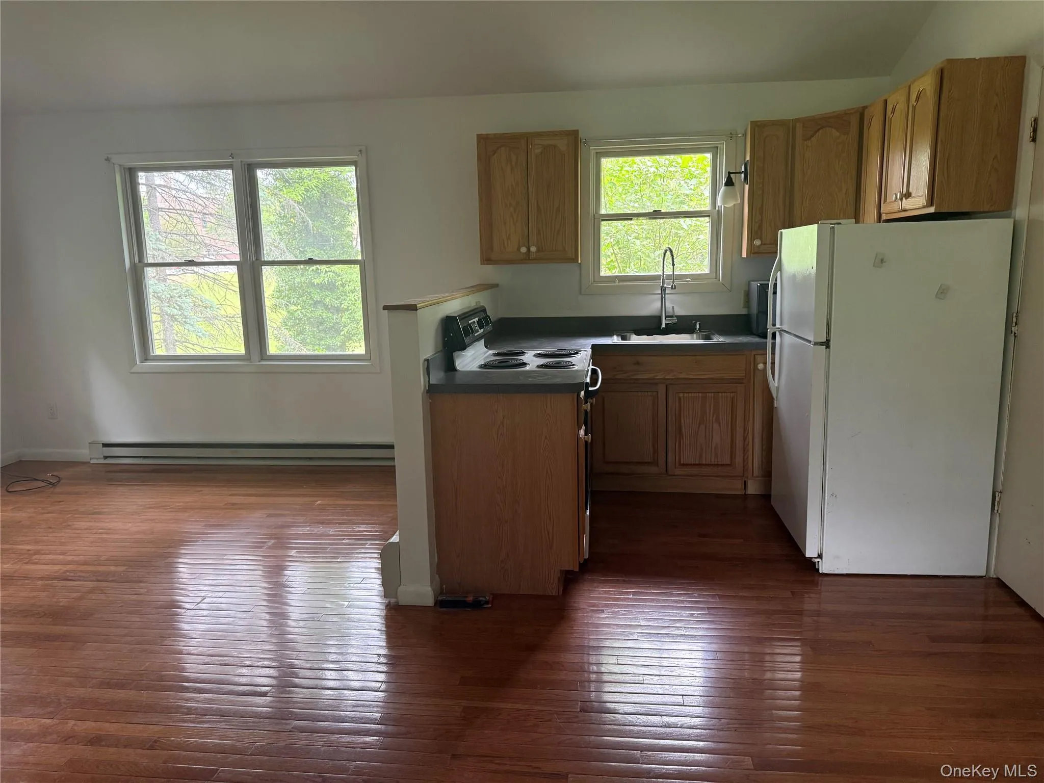183 Barrytown Road, Red Hook, NY, 4 Bedrooms Bedrooms, 9 Rooms Rooms,3 BathroomsBathrooms,Residential Lease,For Rent,Barrytown,0,1002892 183 Barrytown Road, Red Hook, NY, 4 Bedrooms Bedrooms, 9 Rooms Rooms,3 BathroomsBathrooms,Residential Lease,For Rent,Barrytown,0,1002892