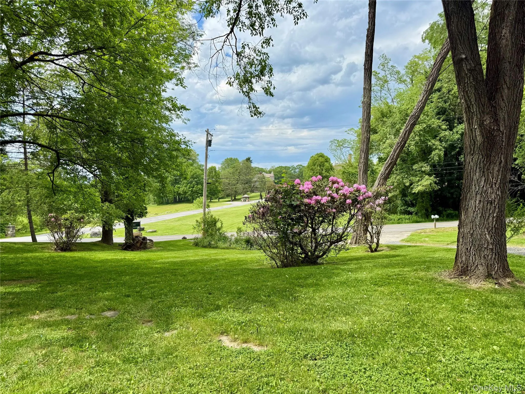 183 Barrytown Road, Red Hook, NY, 4 Bedrooms Bedrooms, 9 Rooms Rooms,3 BathroomsBathrooms,Residential Lease,For Rent,Barrytown,0,1002892 183 Barrytown Road, Red Hook, NY, 4 Bedrooms Bedrooms, 9 Rooms Rooms,3 BathroomsBathrooms,Residential Lease,For Rent,Barrytown,0,1002892