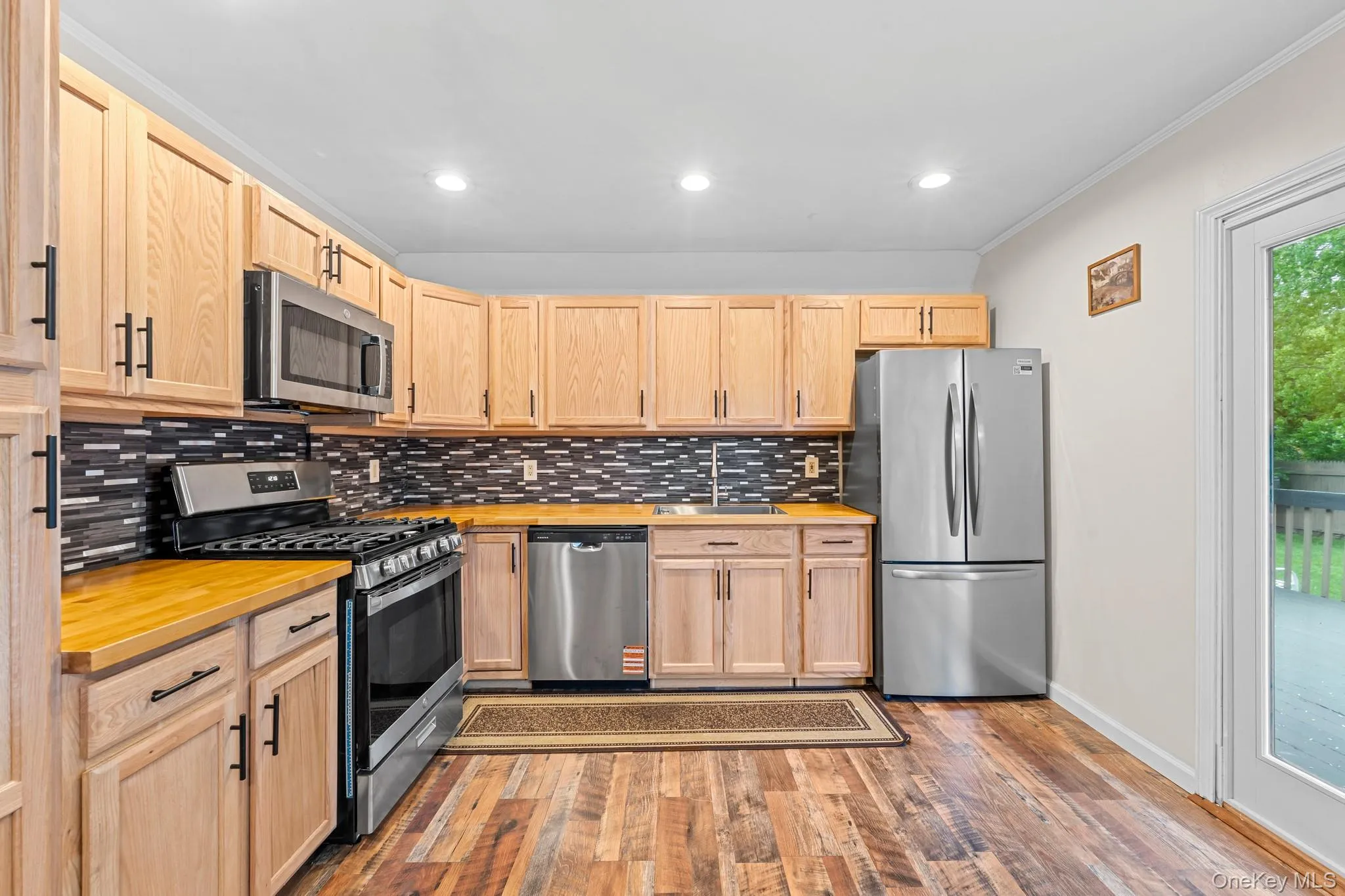 76 Cypress Drive, Brookhaven, NY, 3 Bedrooms Bedrooms, 6 Rooms Rooms,1 BathroomBathrooms,Residential,For Rent,Cypress,0,1002894 76 Cypress Drive, Brookhaven, NY, 3 Bedrooms Bedrooms, 6 Rooms Rooms,1 BathroomBathrooms,Residential,For Rent,Cypress,0,1002894