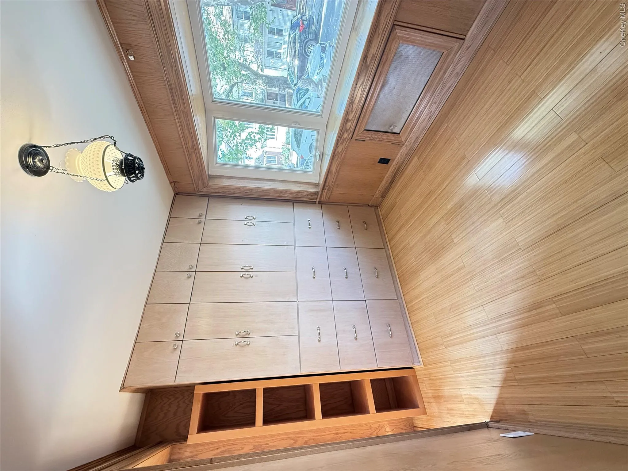 33-15 208th Street, New York, NY, 3 Bedrooms Bedrooms, 7 Rooms Rooms,3 BathroomsBathrooms,Residential,For Rent,208th,0,1002896 33-15 208th Street, New York, NY, 3 Bedrooms Bedrooms, 7 Rooms Rooms,3 BathroomsBathrooms,Residential,For Rent,208th,0,1002896