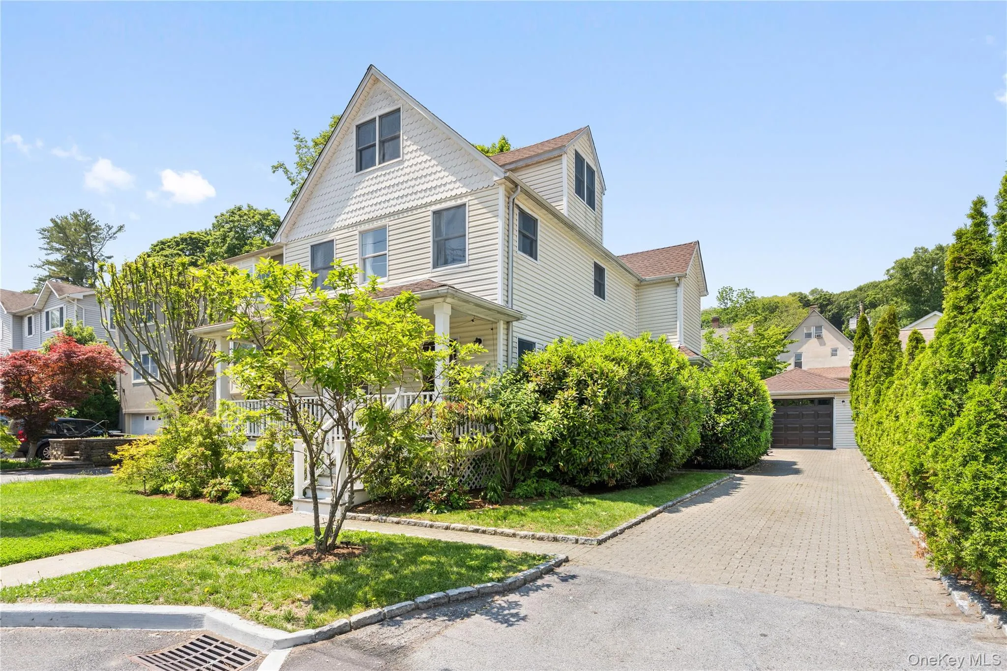 59 Prince Street, Greenburgh, NY, 5 Bedrooms Bedrooms, 9 Rooms Rooms,4 BathroomsBathrooms,Residential Lease,For Rent,Prince,0,1002898 59 Prince Street, Greenburgh, NY, 5 Bedrooms Bedrooms, 9 Rooms Rooms,4 BathroomsBathrooms,Residential Lease,For Rent,Prince,0,1002898