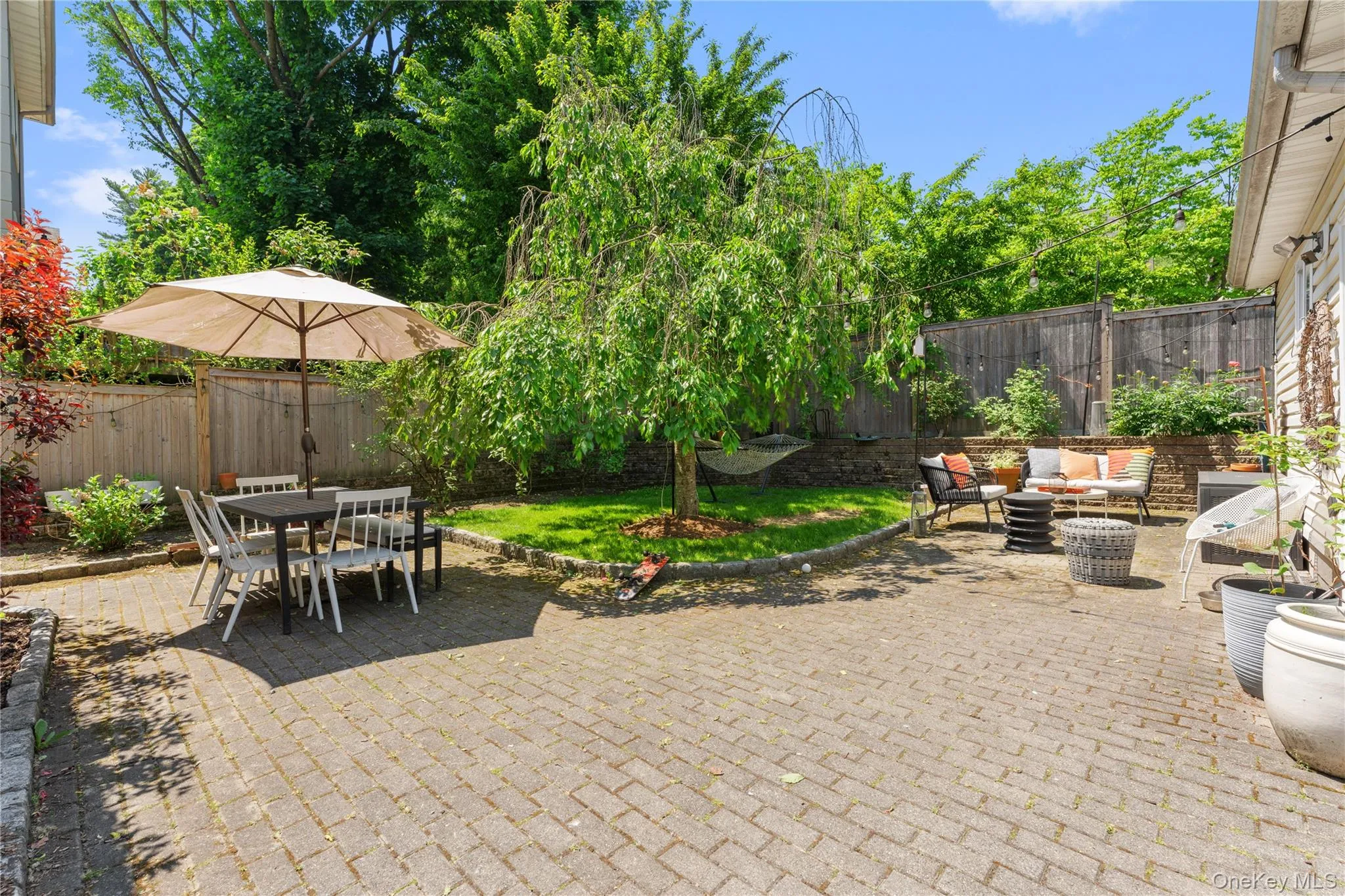 59 Prince Street, Greenburgh, NY, 5 Bedrooms Bedrooms, 9 Rooms Rooms,4 BathroomsBathrooms,Residential Lease,For Rent,Prince,0,1002898 59 Prince Street, Greenburgh, NY, 5 Bedrooms Bedrooms, 9 Rooms Rooms,4 BathroomsBathrooms,Residential Lease,For Rent,Prince,0,1002898
