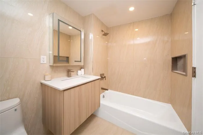 3371 Prince Street, New York, NY, 1 Bedroom Bedrooms, 3 Rooms Rooms,1 BathroomBathrooms,Residential Lease,For Rent,Prince,0,1002902 3371 Prince Street, New York, NY, 1 Bedroom Bedrooms, 3 Rooms Rooms,1 BathroomBathrooms,Residential Lease,For Rent,Prince,0,1002902